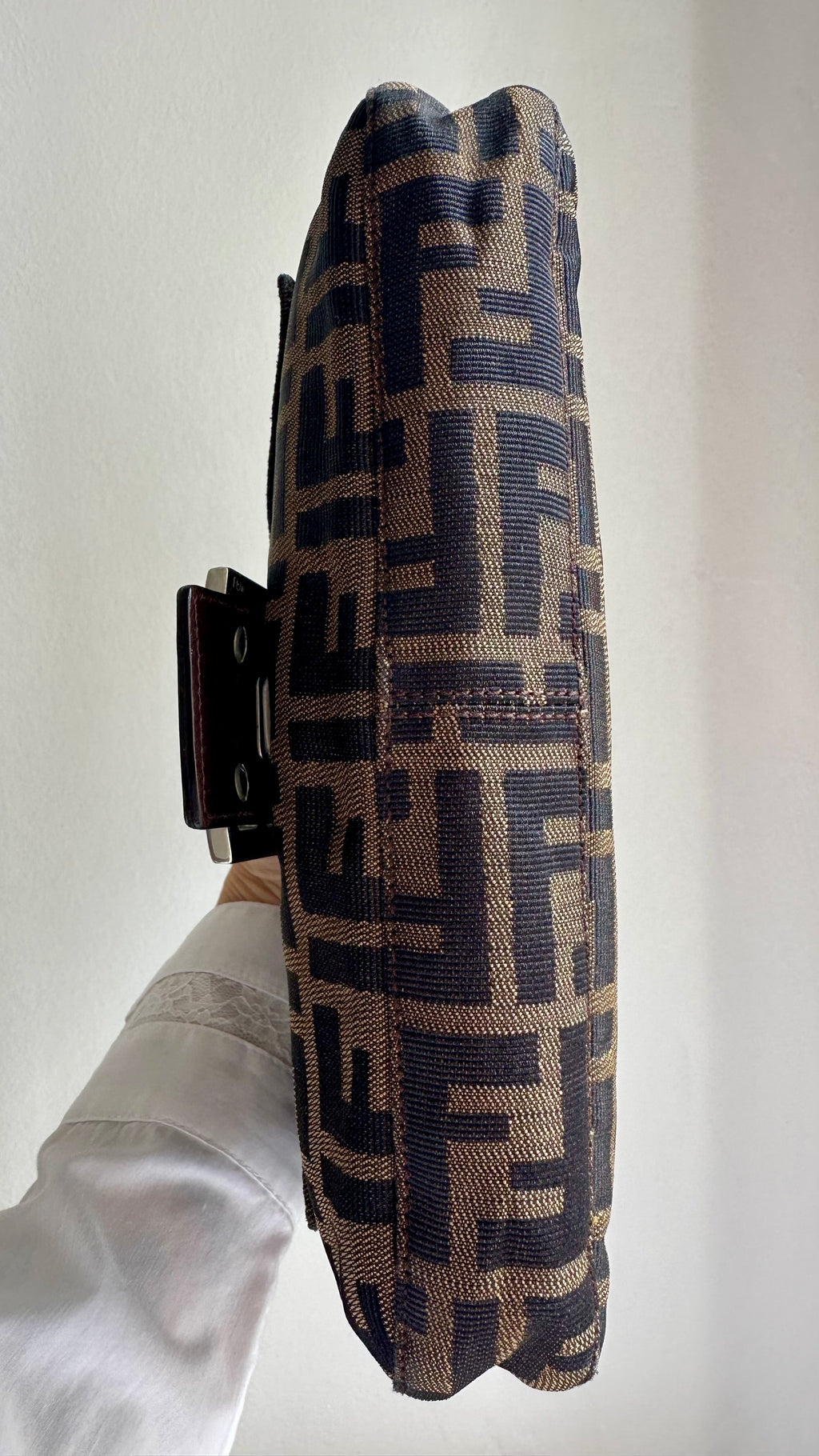Fendi baguette