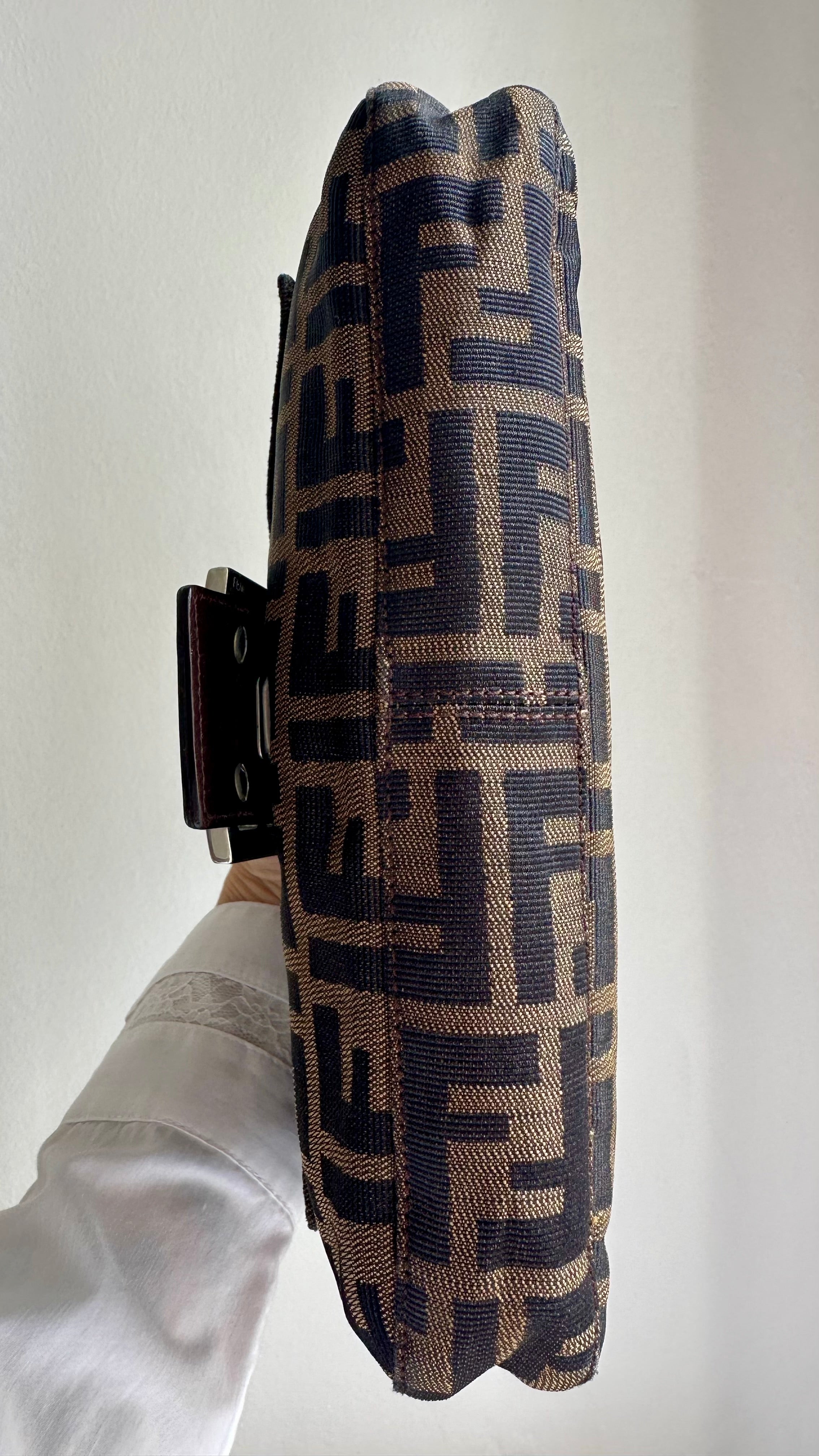 Fendi baguette