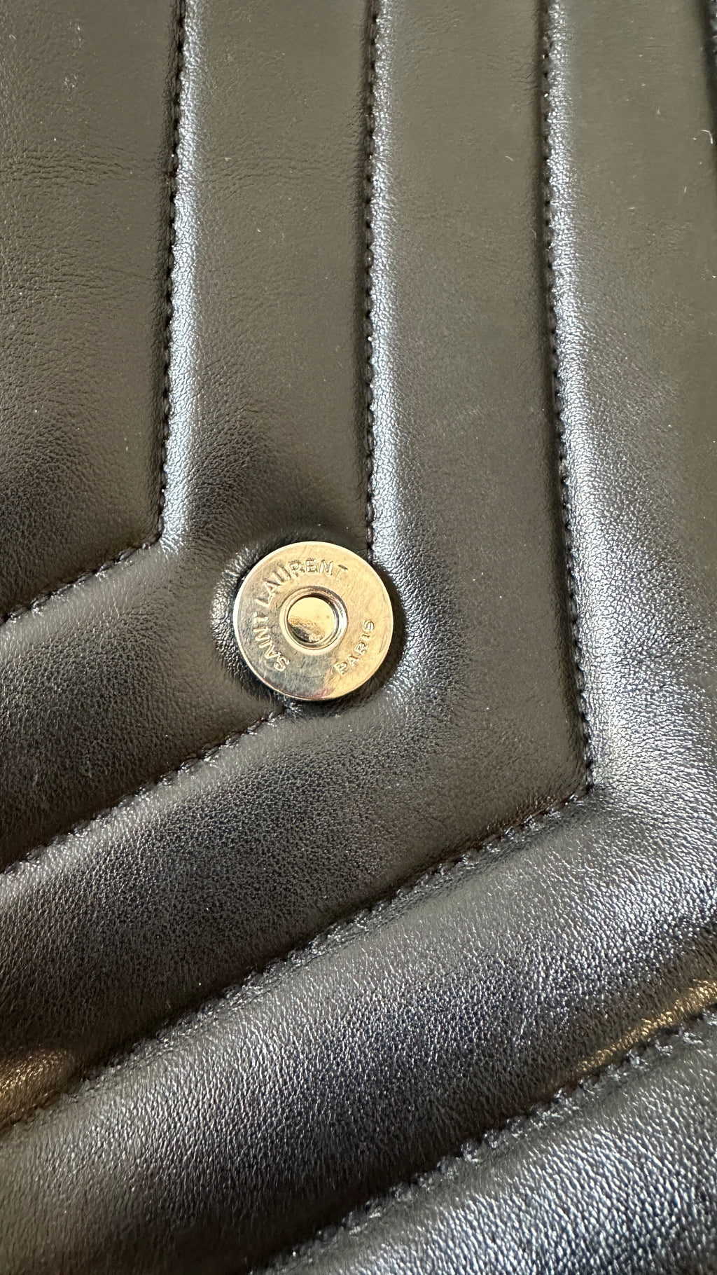 YSL Loulou Medium