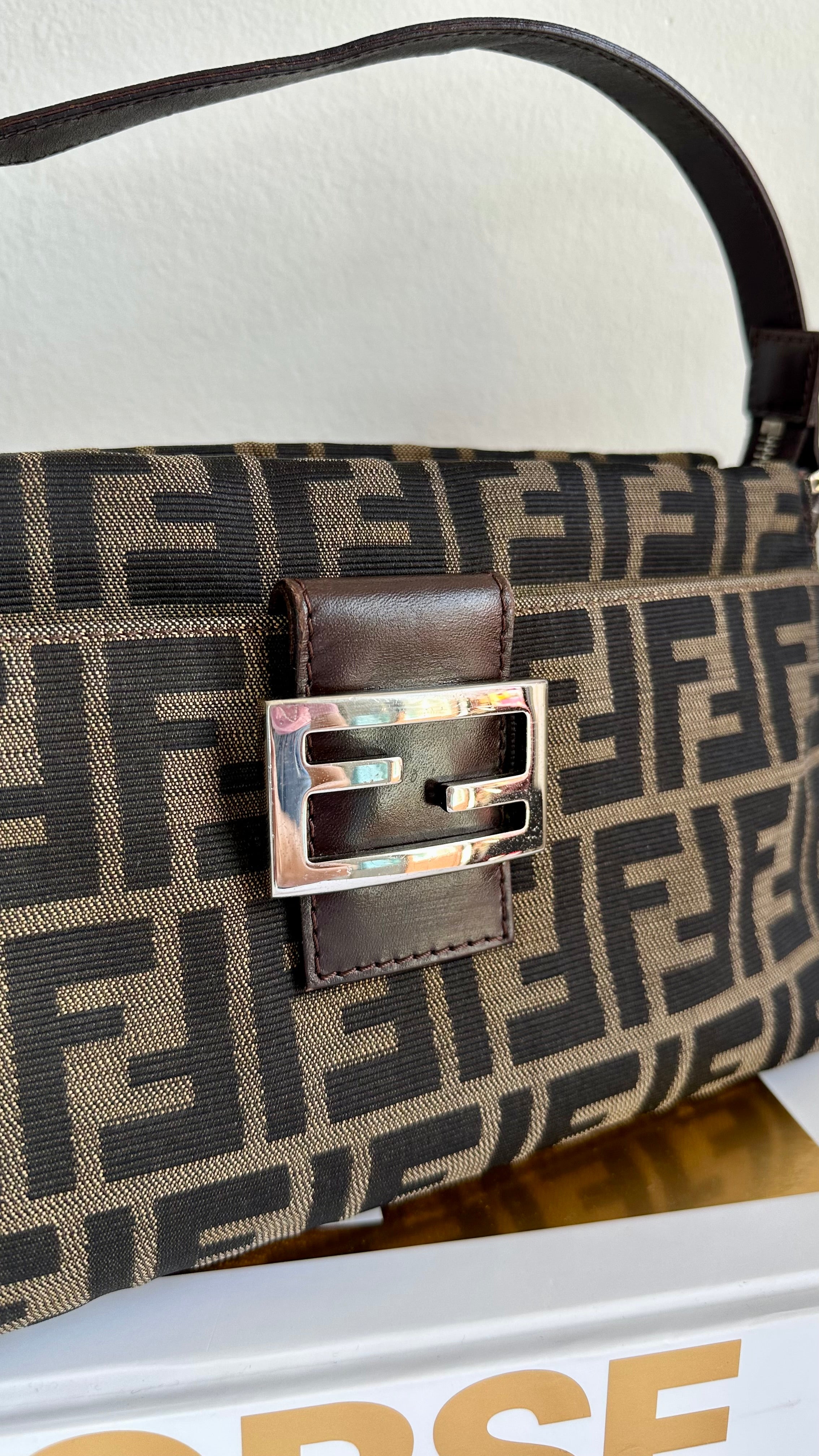 Fendi baguette Zucca