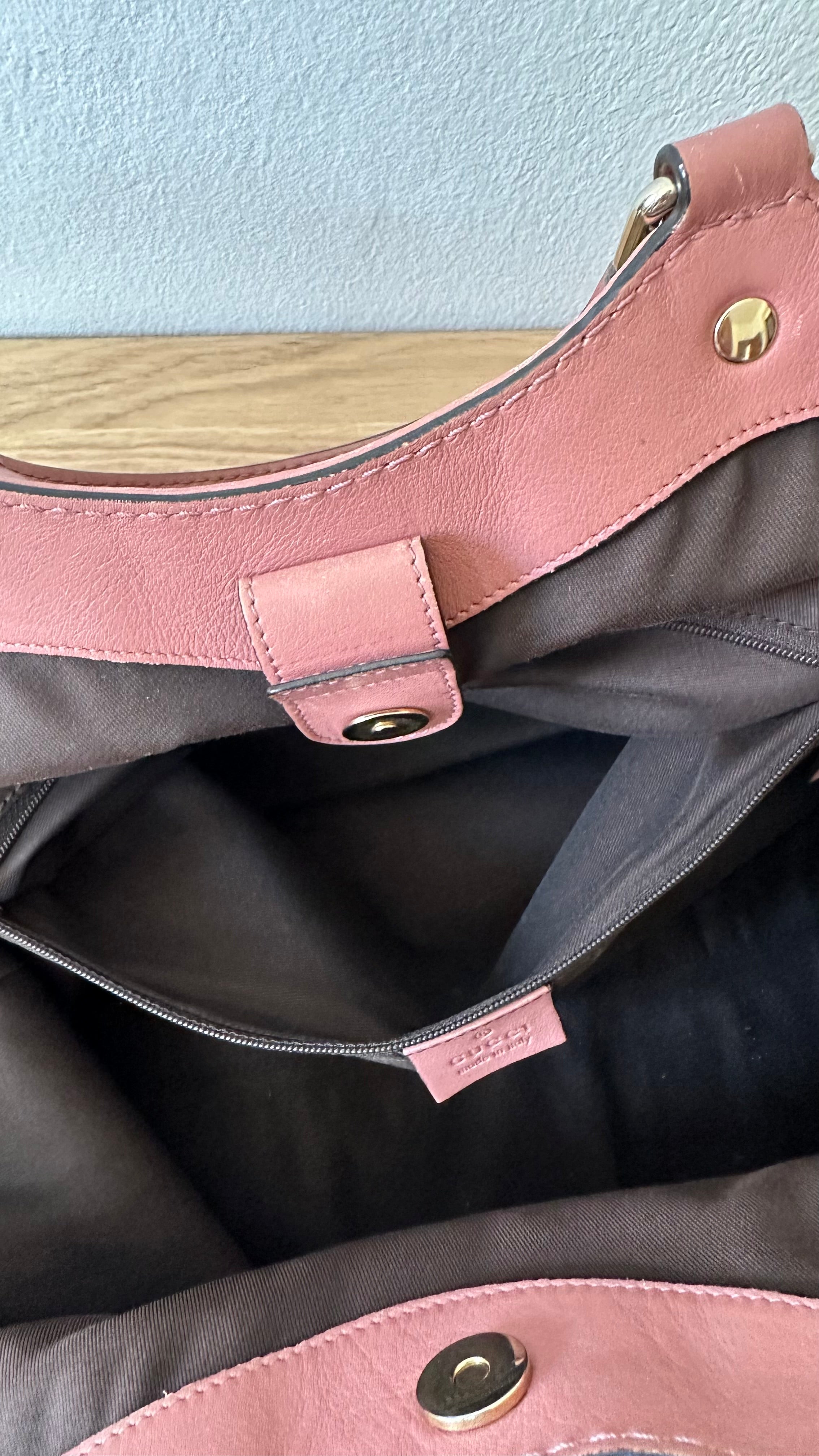 Gucci Sukey Medium Tote
