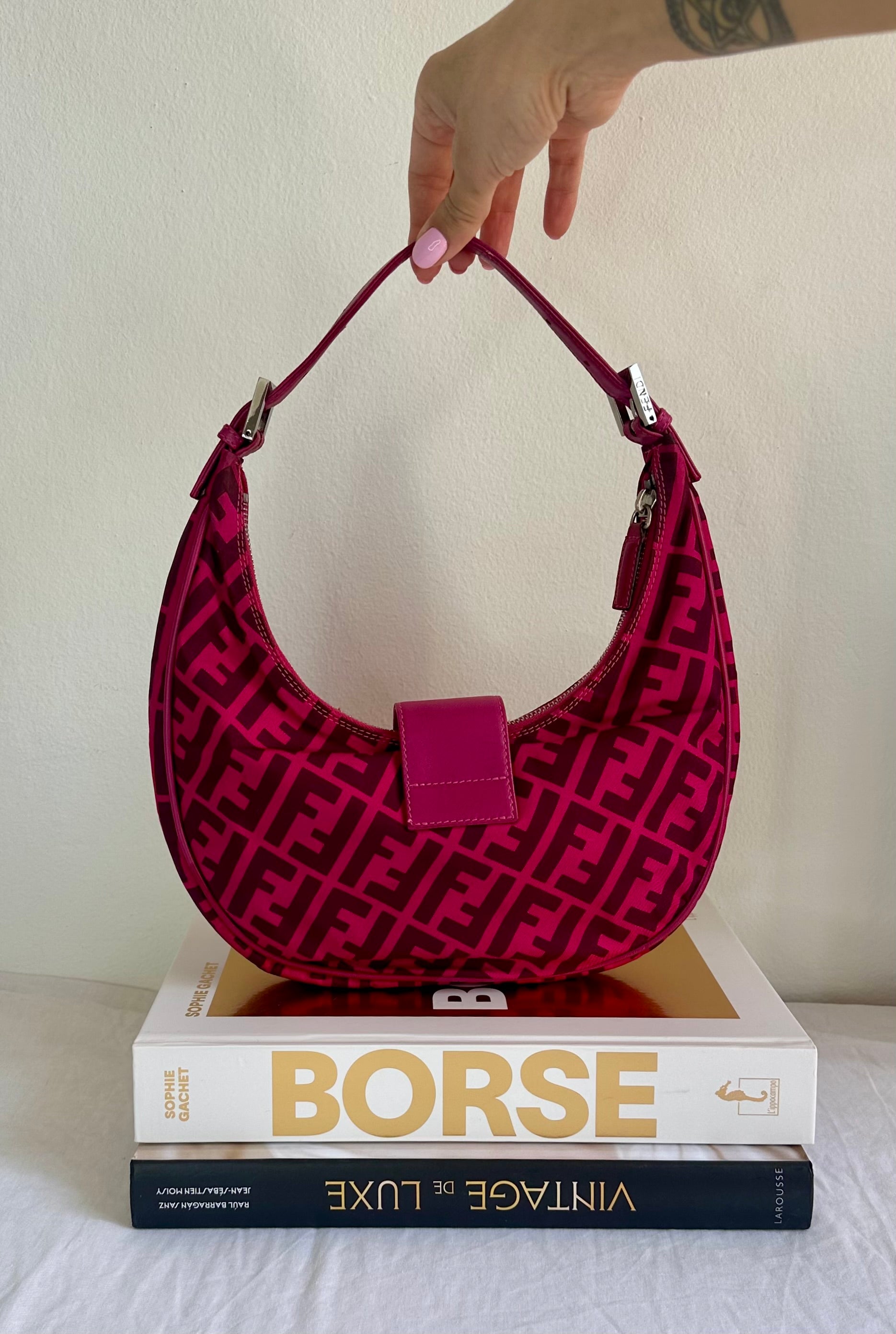 Fendi Croissant in tela fucsia