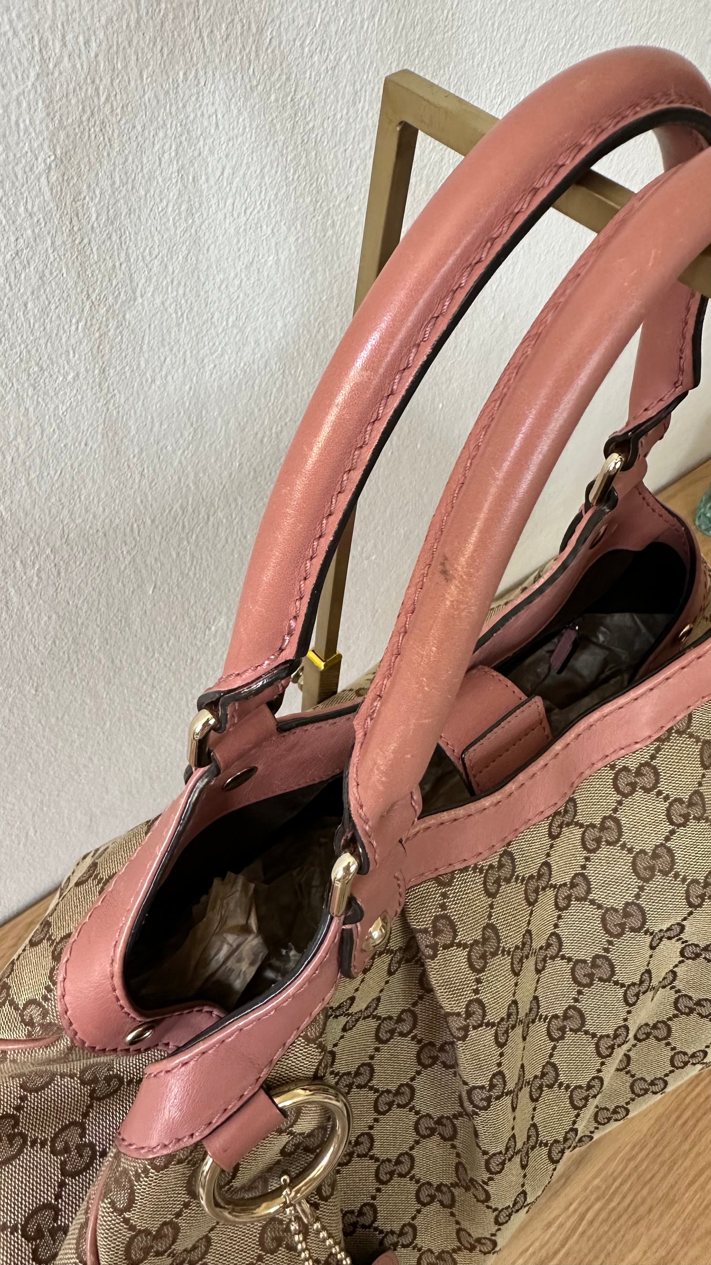 Gucci Sukey Medium Tote
