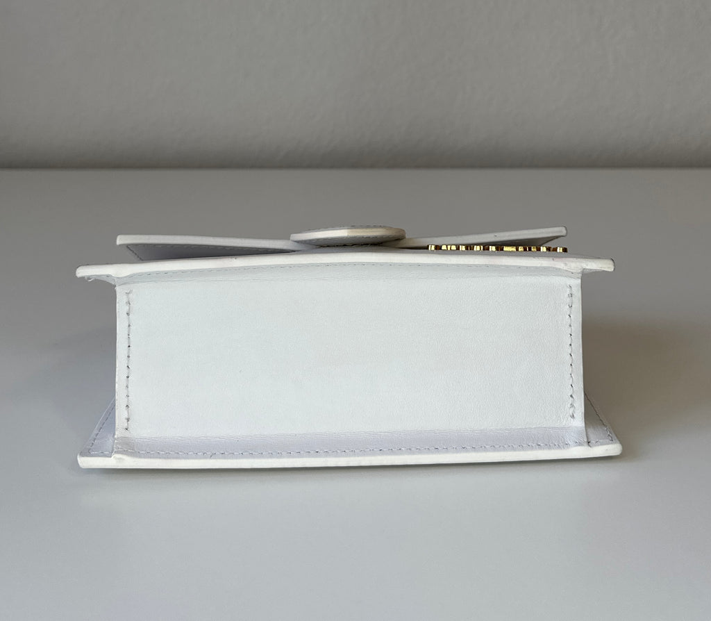 Jacquemus – Le Bambino