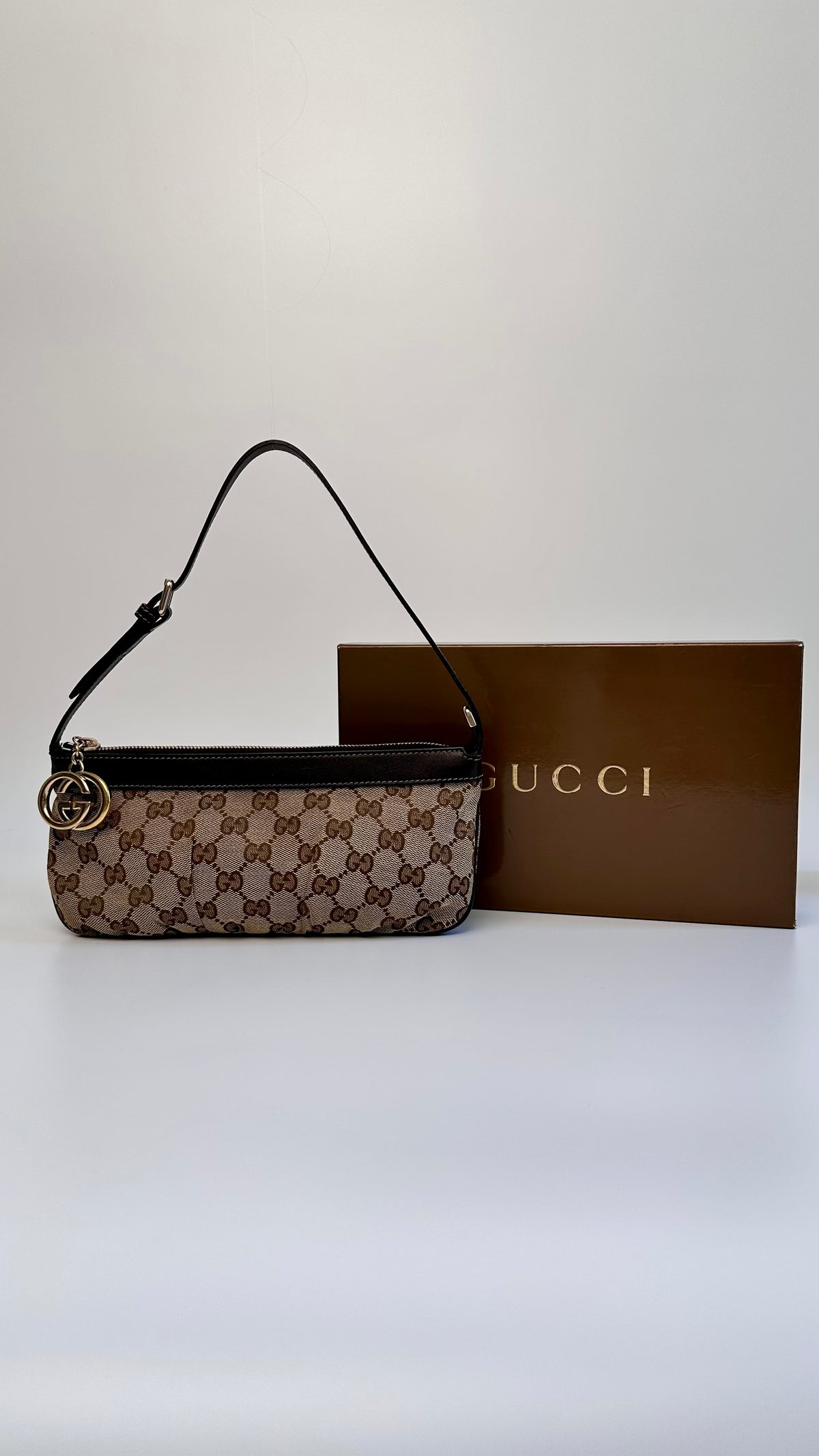 Gucci Boat Pochette