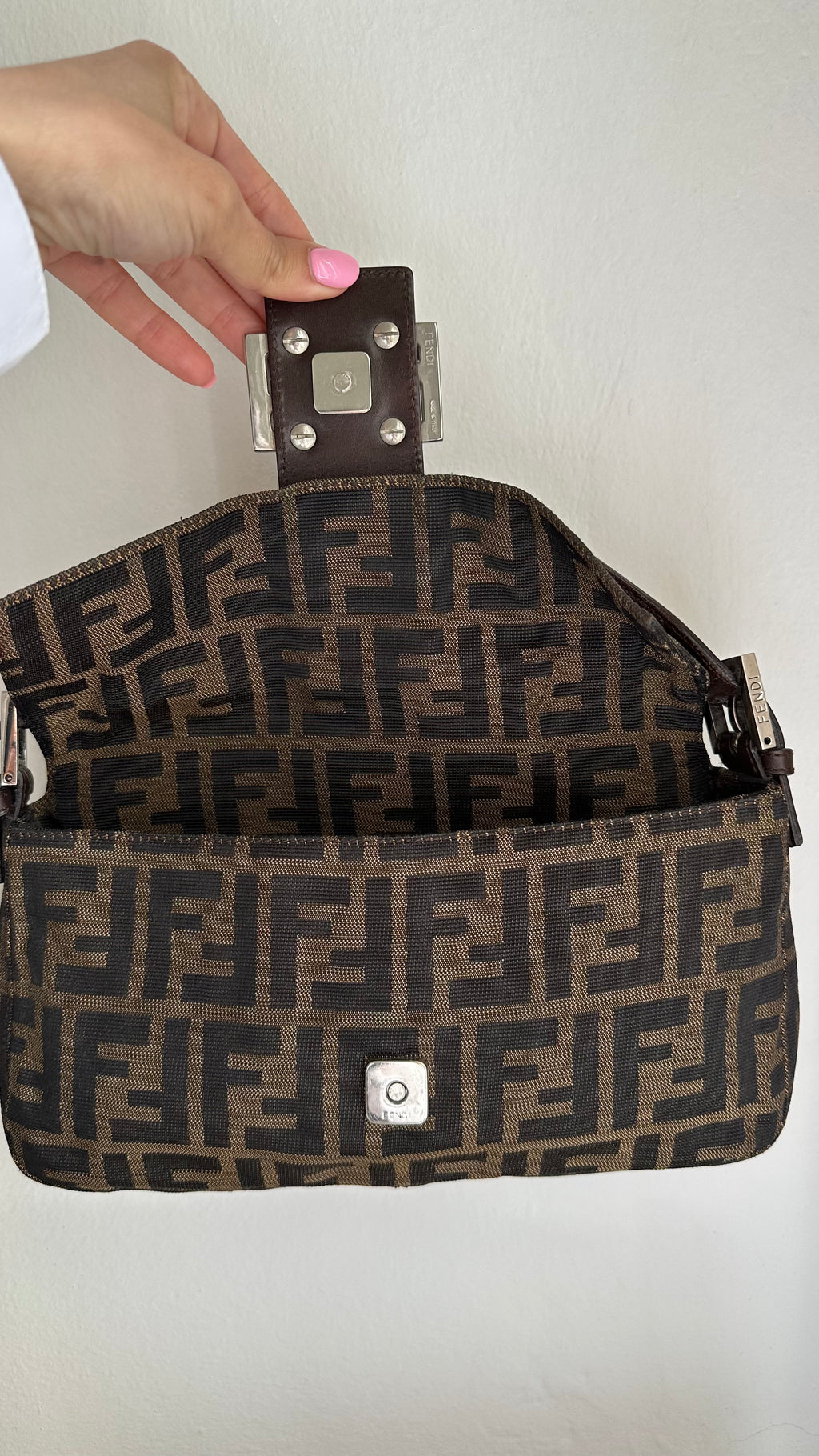Fendi baguette