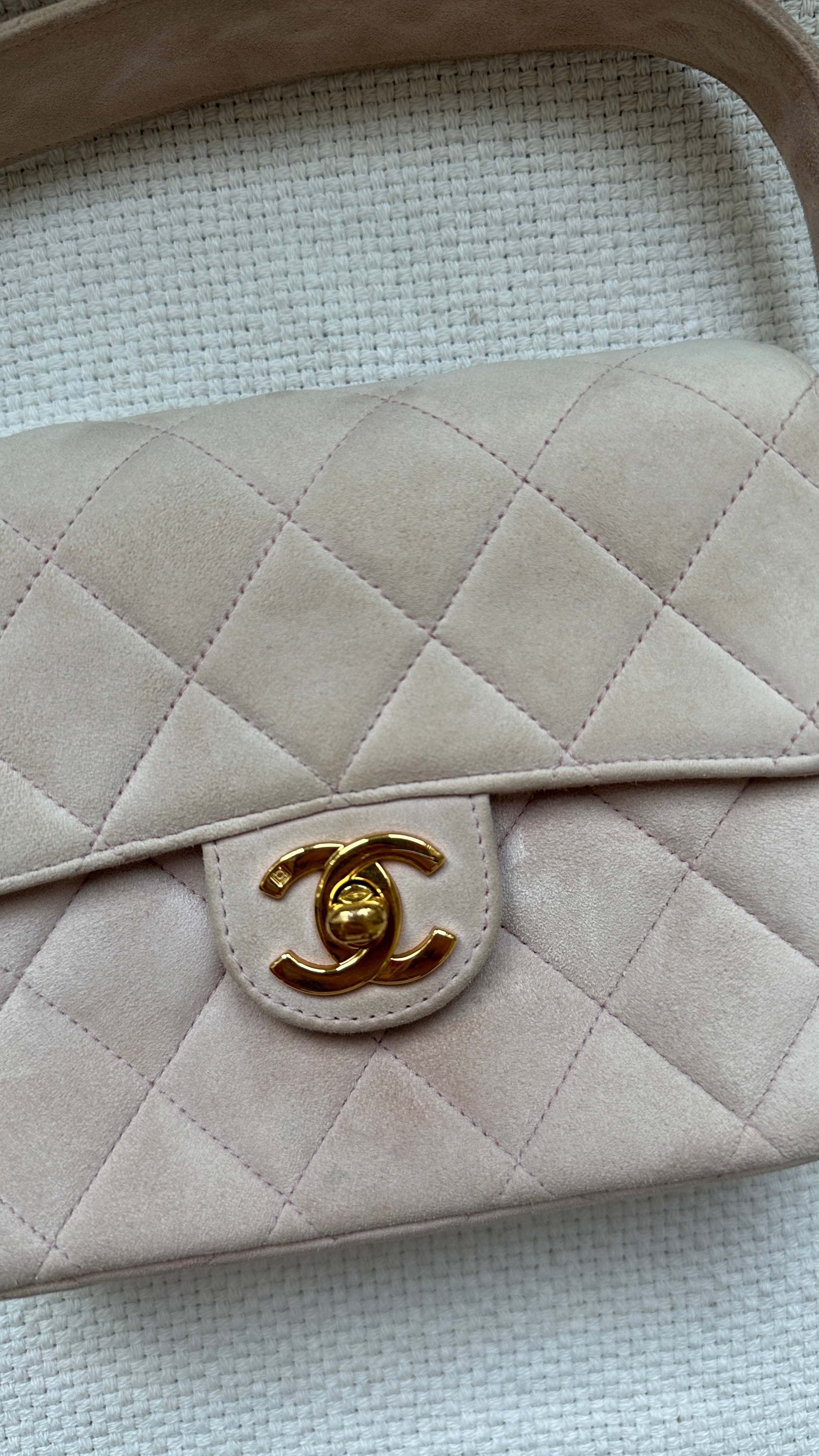 Chanel – Mini Flap Bag in Suede Rosa Cipria, ca. 1996–1997