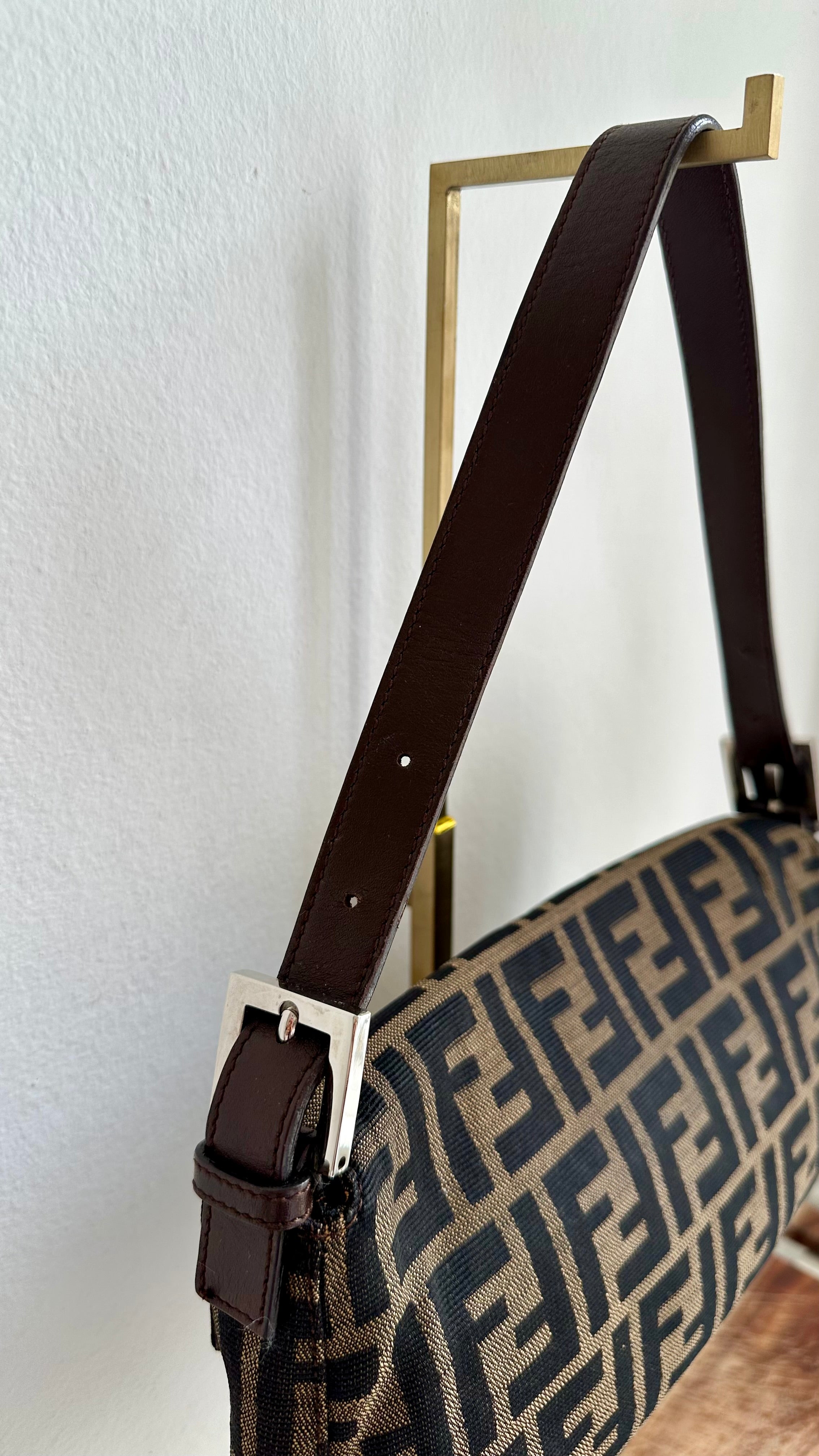 Fendi baguette