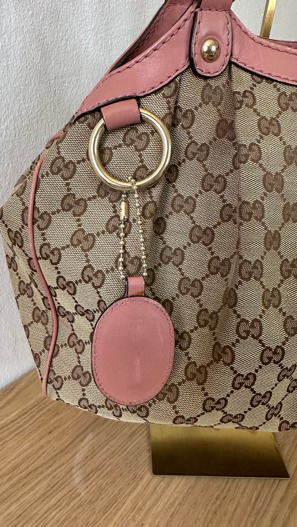 Gucci Sukey Medium Tote