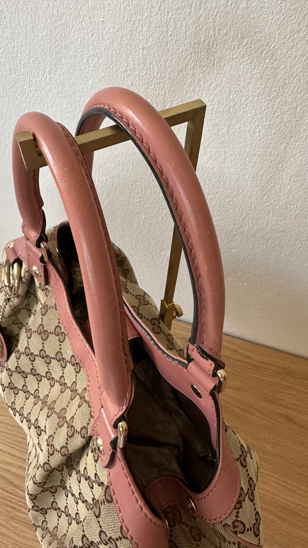 Gucci Sukey Medium Tote