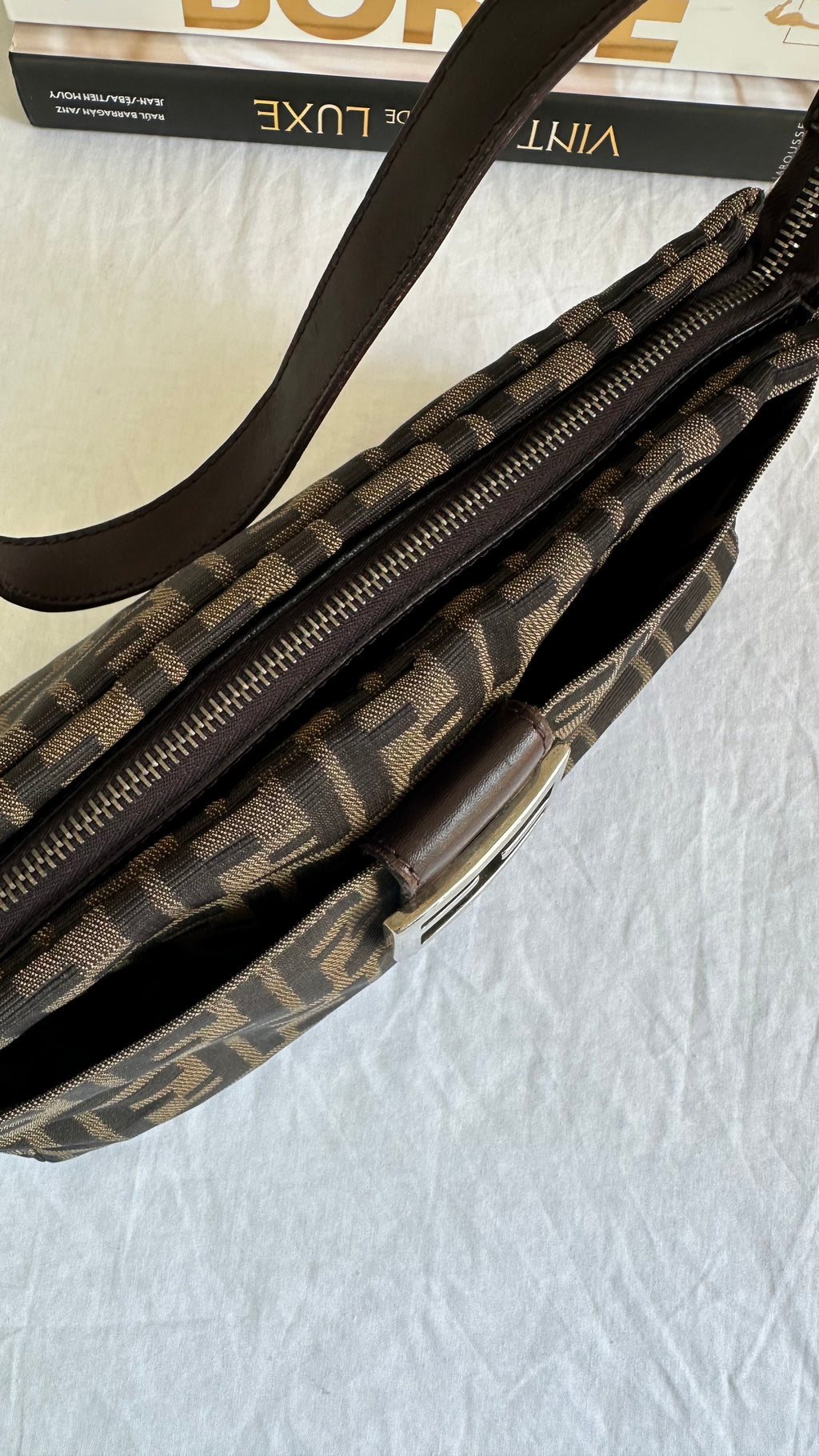 Fendi baguette Zucca