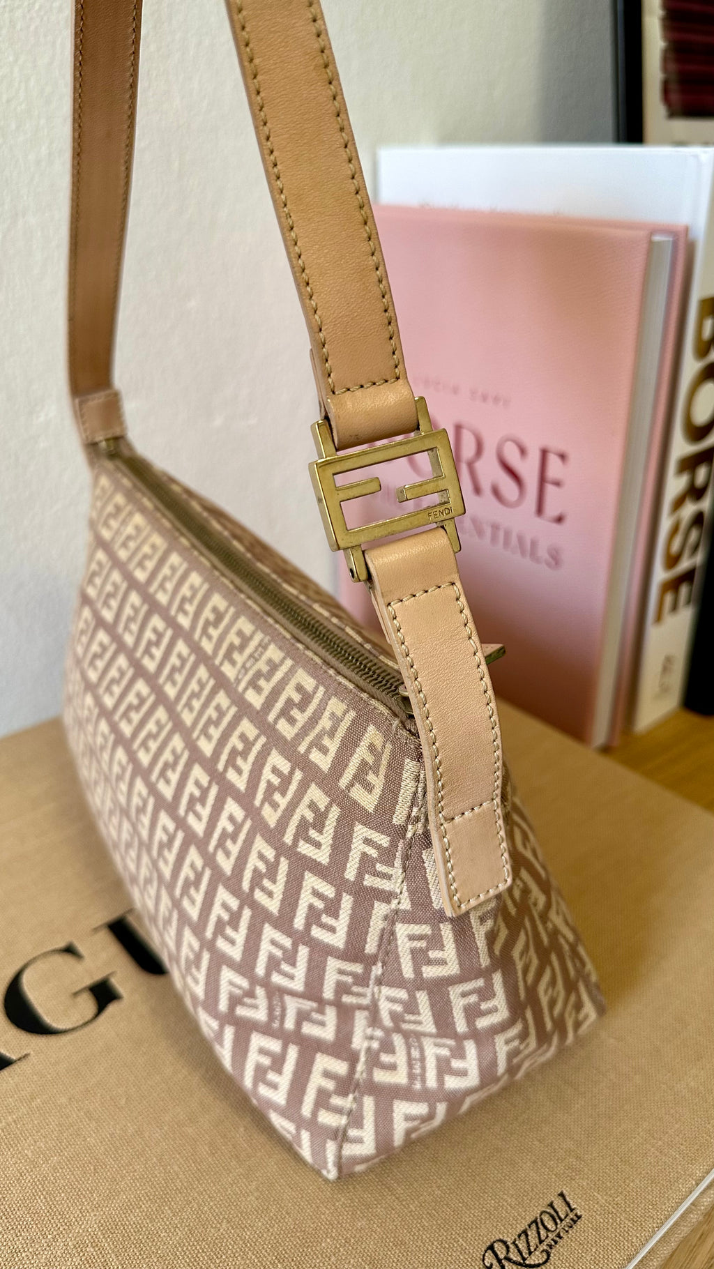 Fendi zucchino pochette
