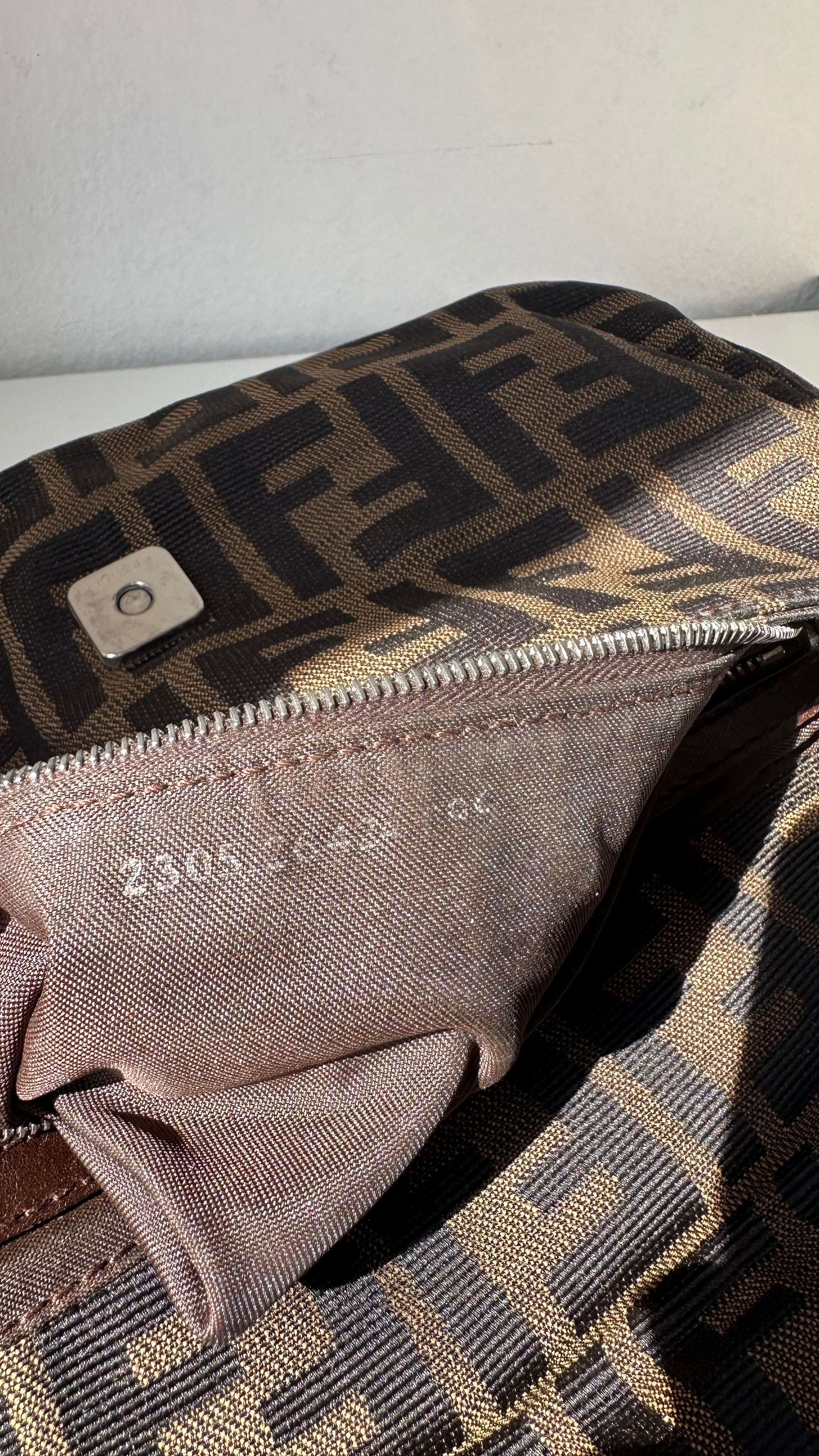 Fendi baguette