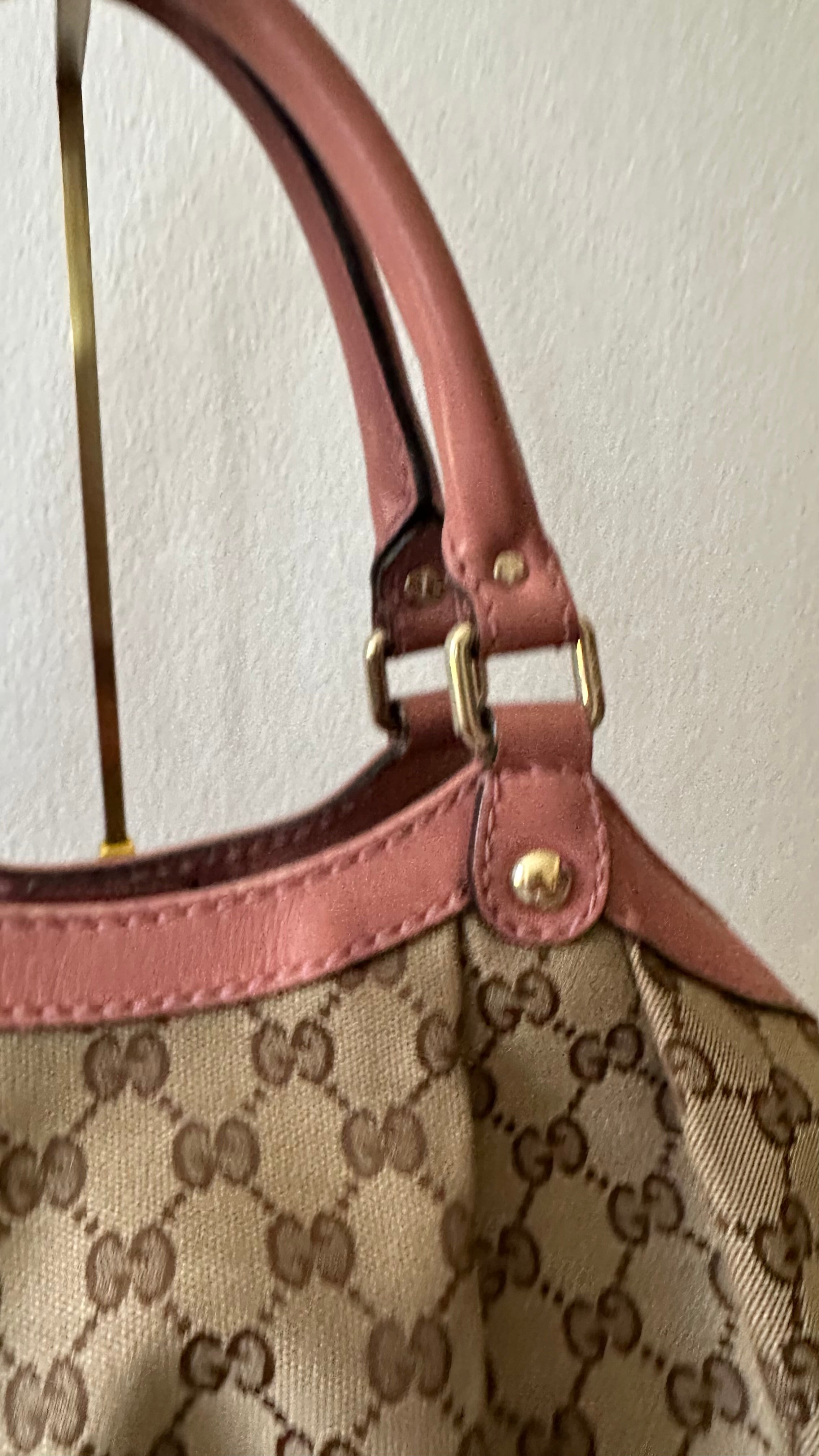 Gucci Sukey Medium Tote