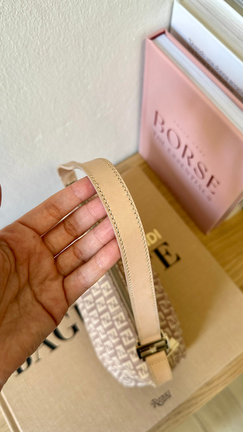 Fendi zucchino pochette