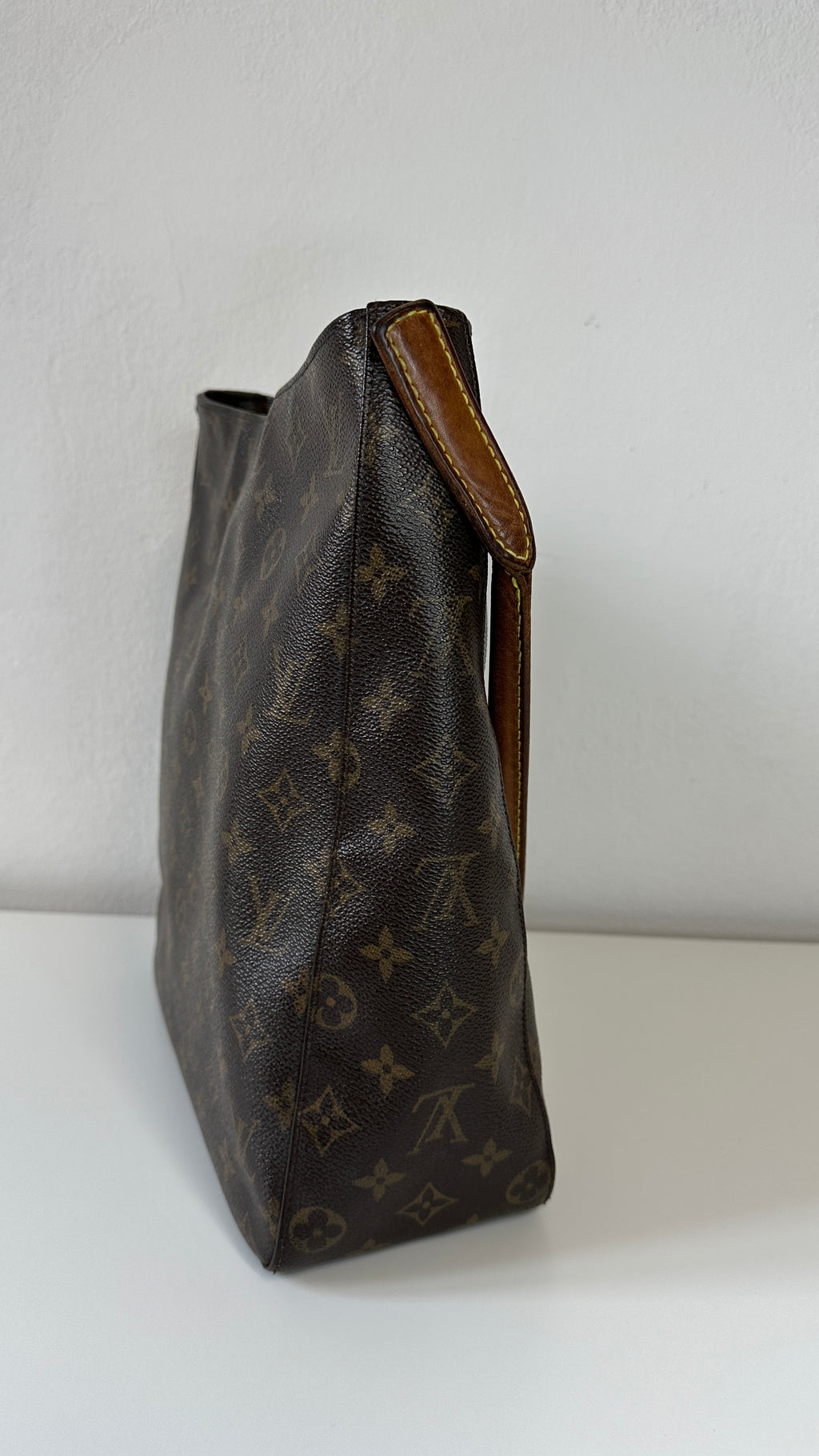 Louis Vuitton - Looping