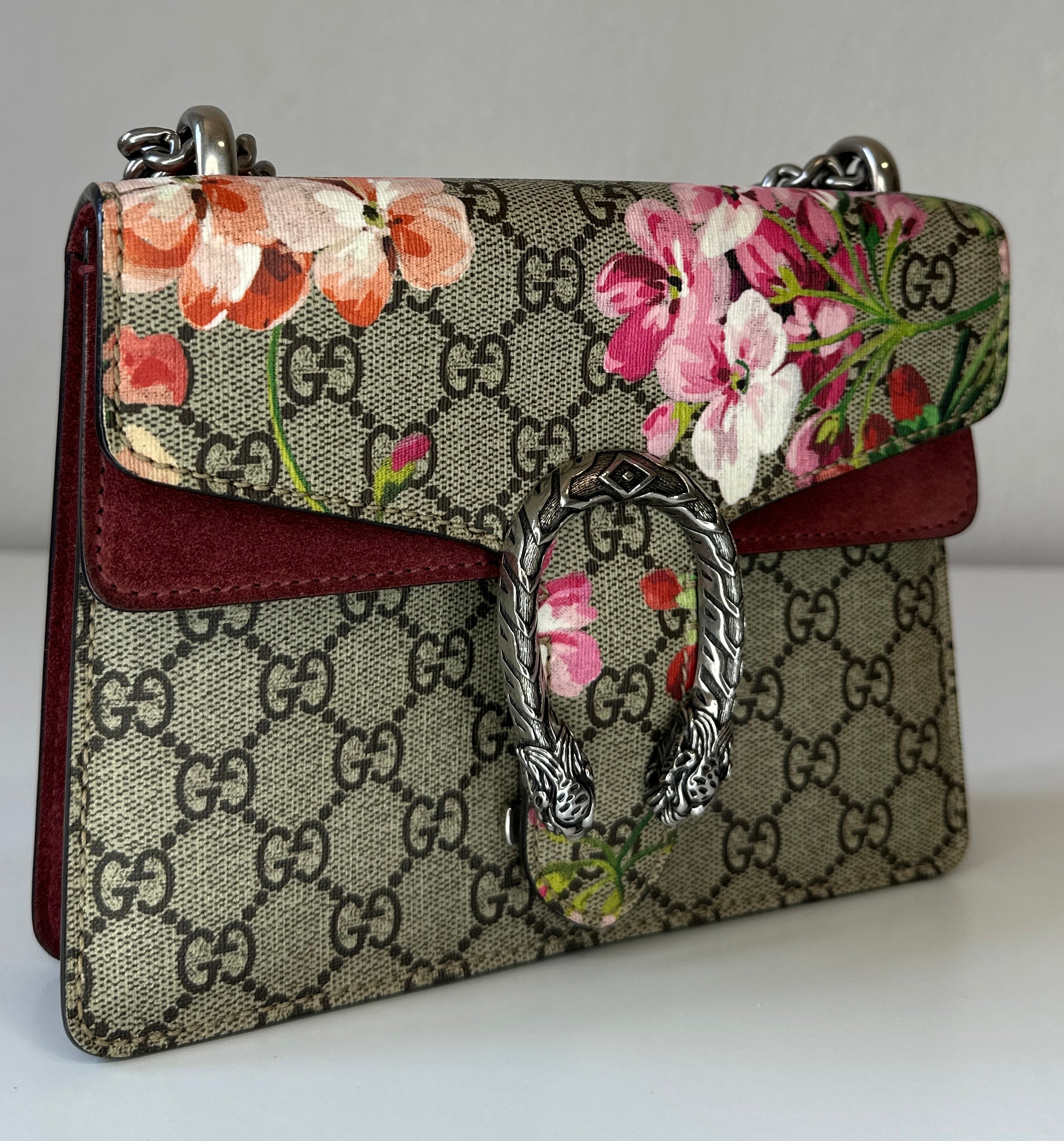 Gucci – Dionysus Blooms