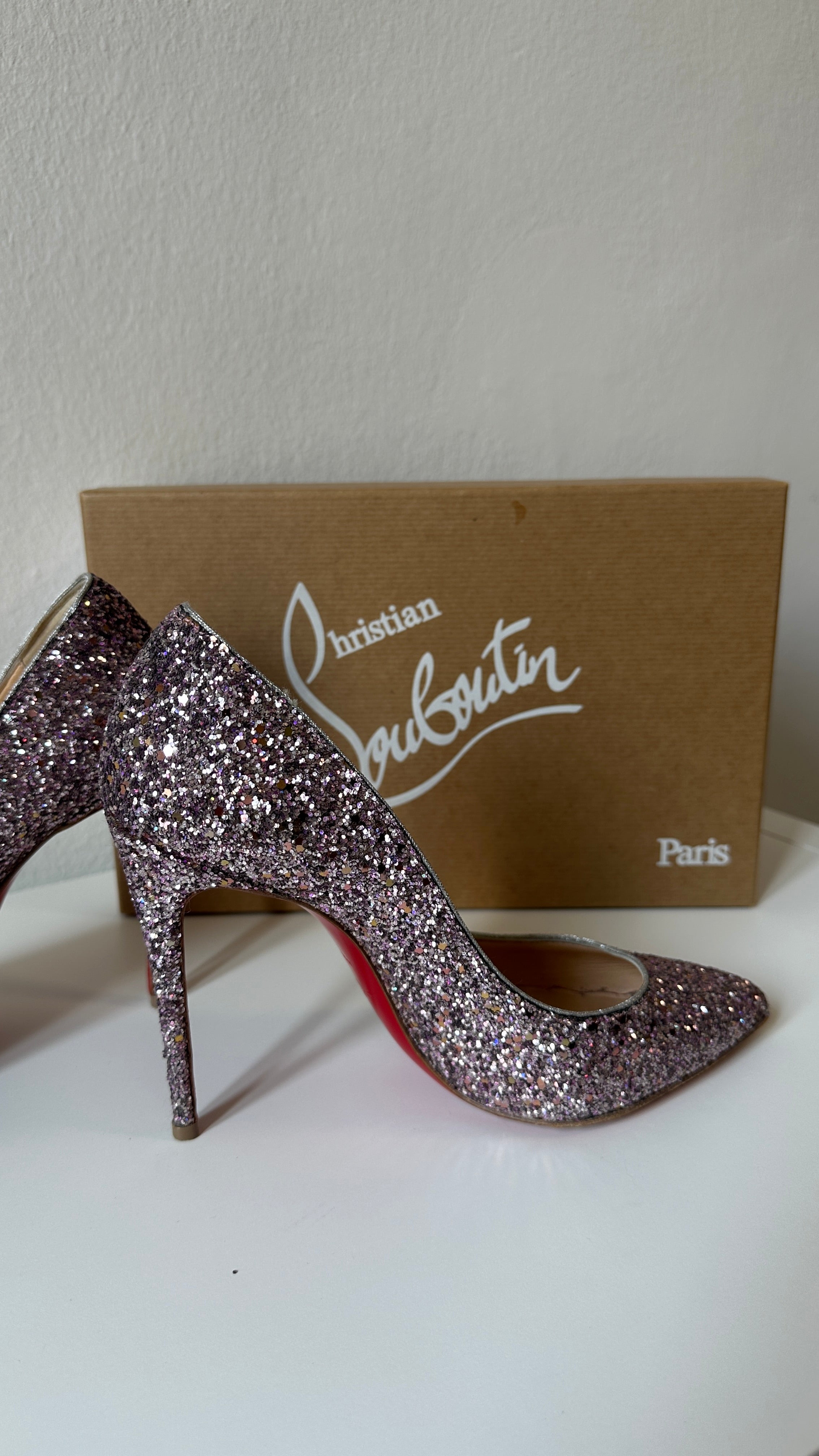 Loubotin Pigalle Follies