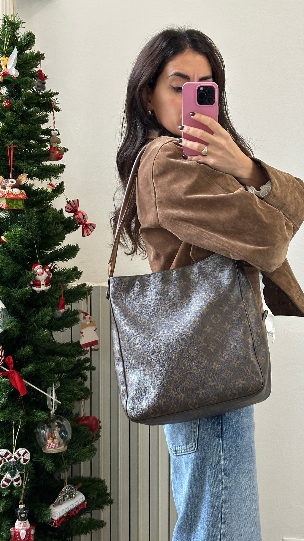 Louis Vuitton looping