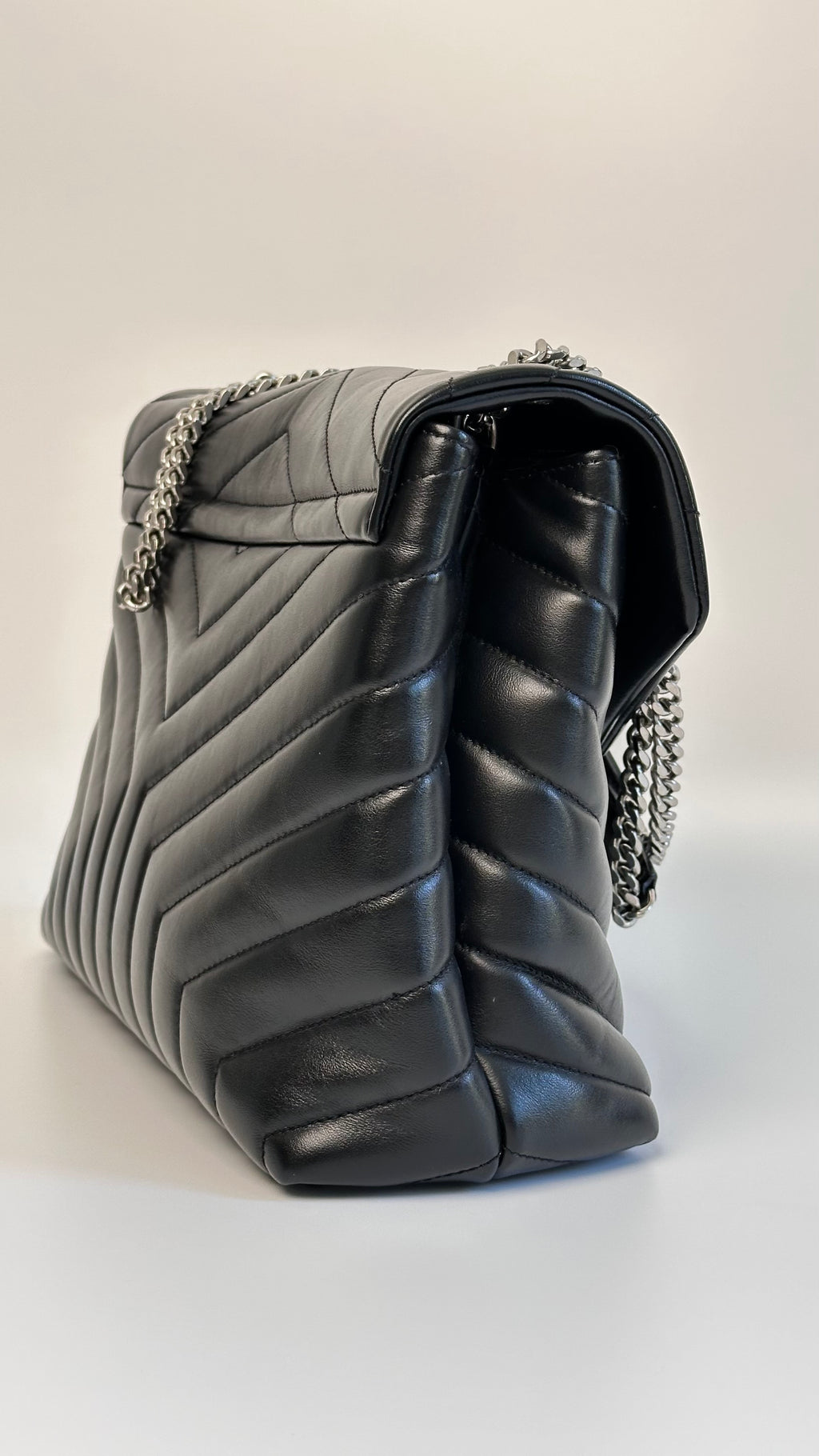 Saint Laurent Loulou Medium