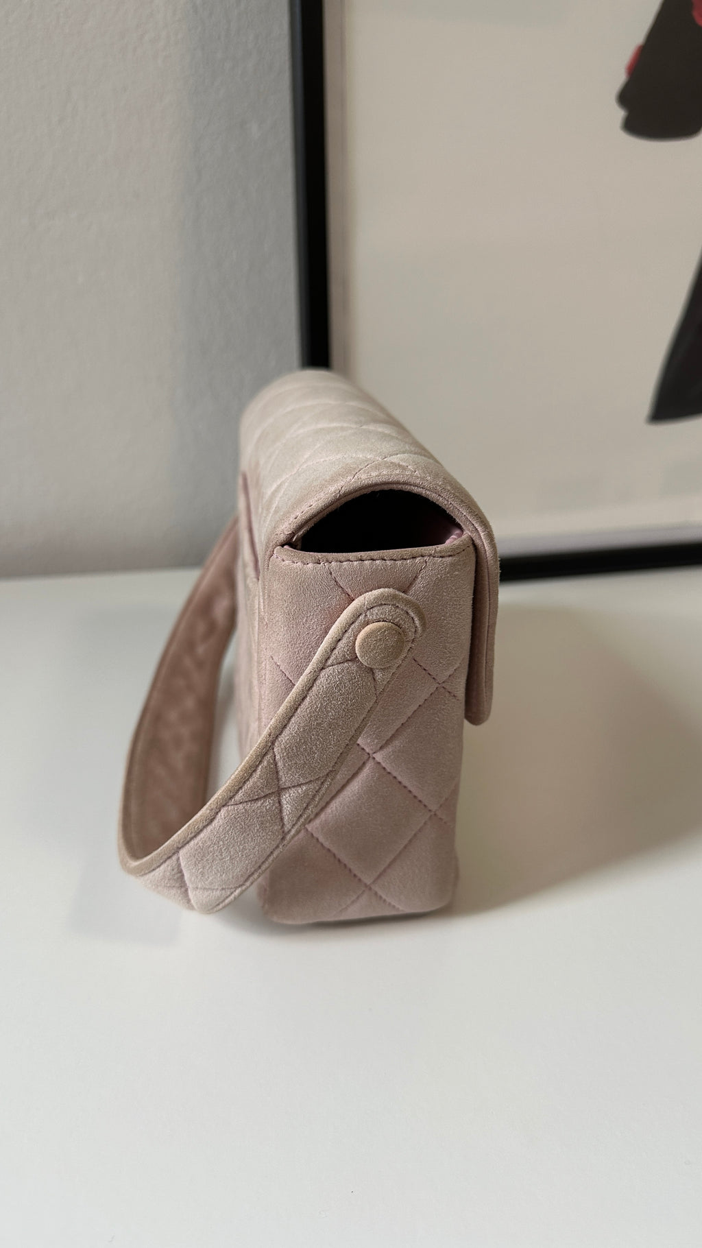 Chanel – Mini Flap Bag in Suede Rosa Cipria, ca. 1996–1997