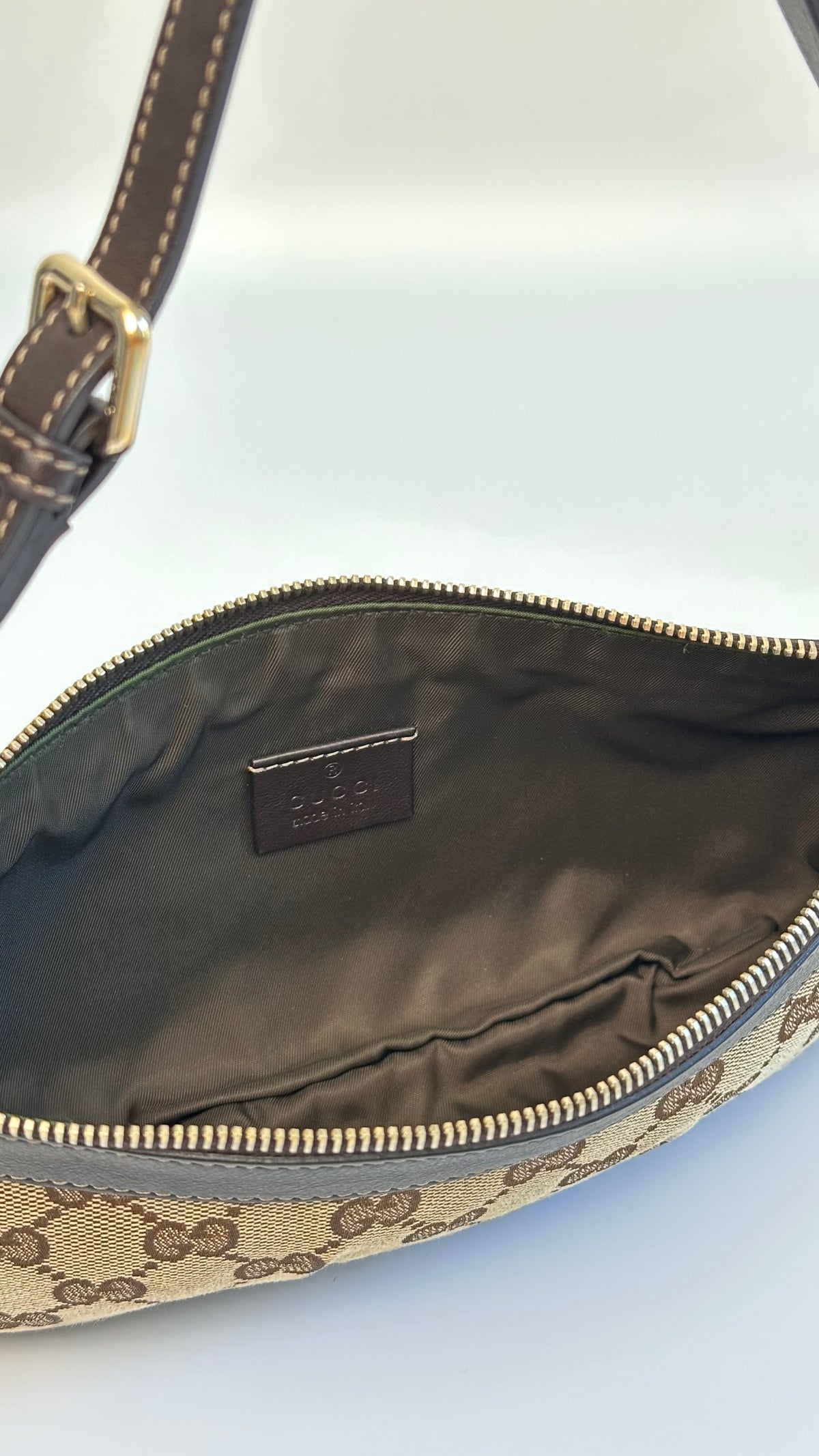 Gucci Boat Pochette