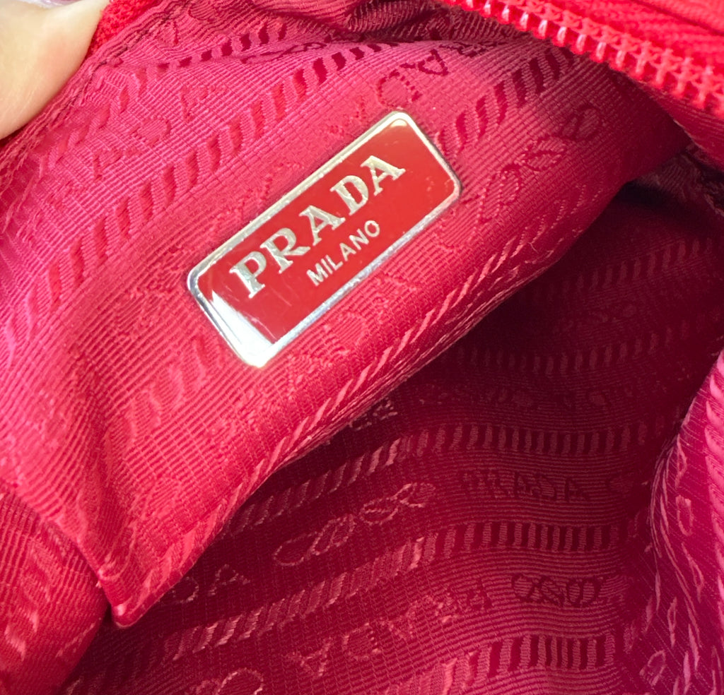 Prada – Re-edition nylon