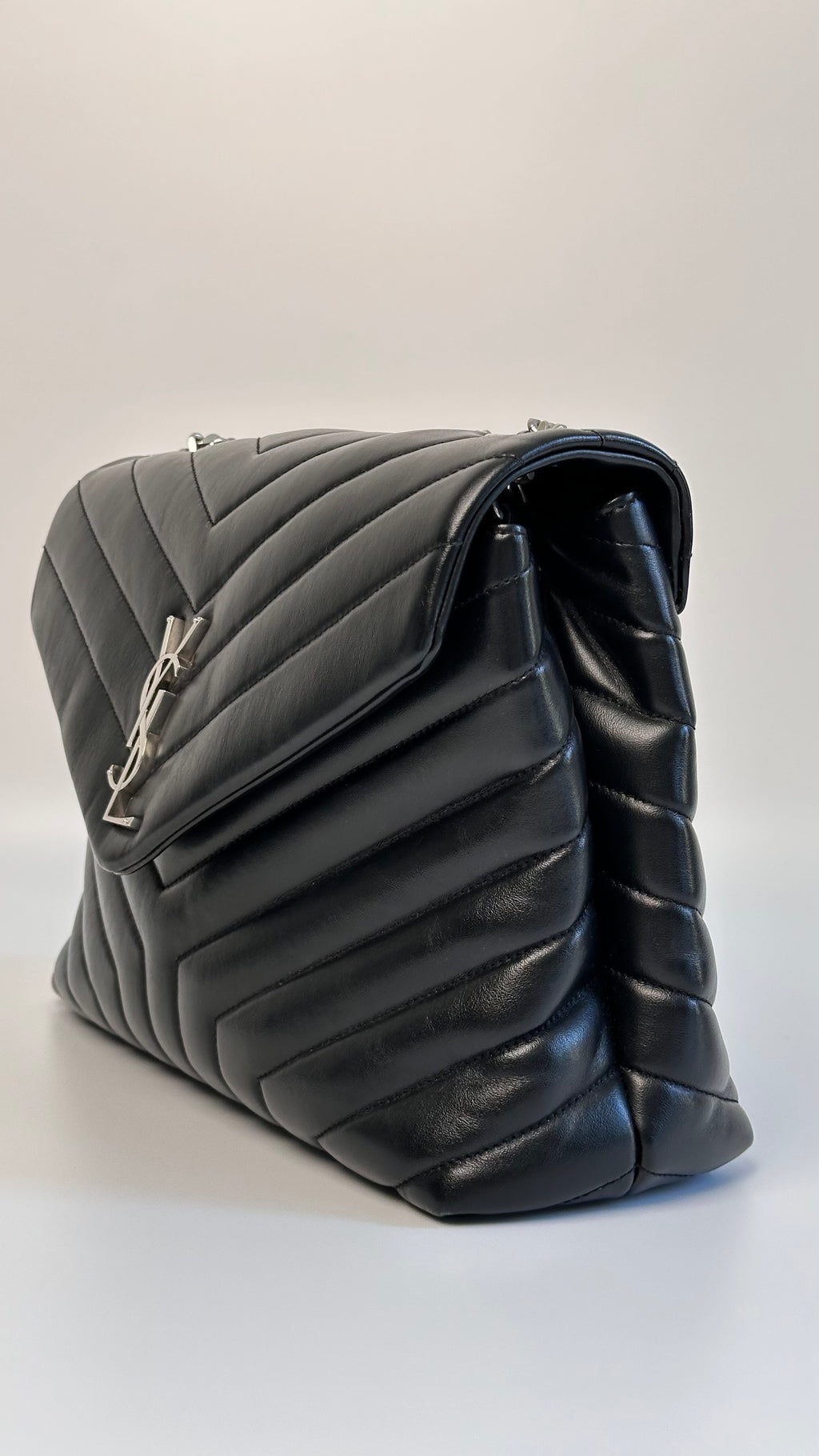 Saint Laurent Loulou Medium