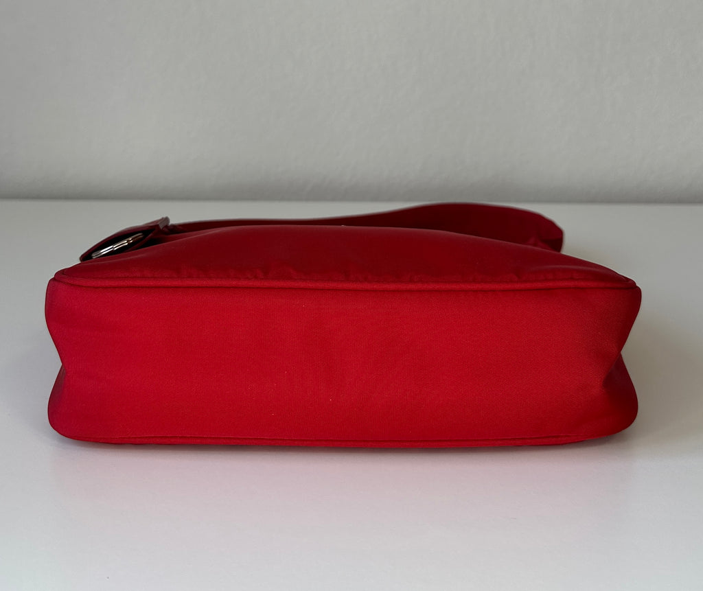 Prada – Re-edition nylon