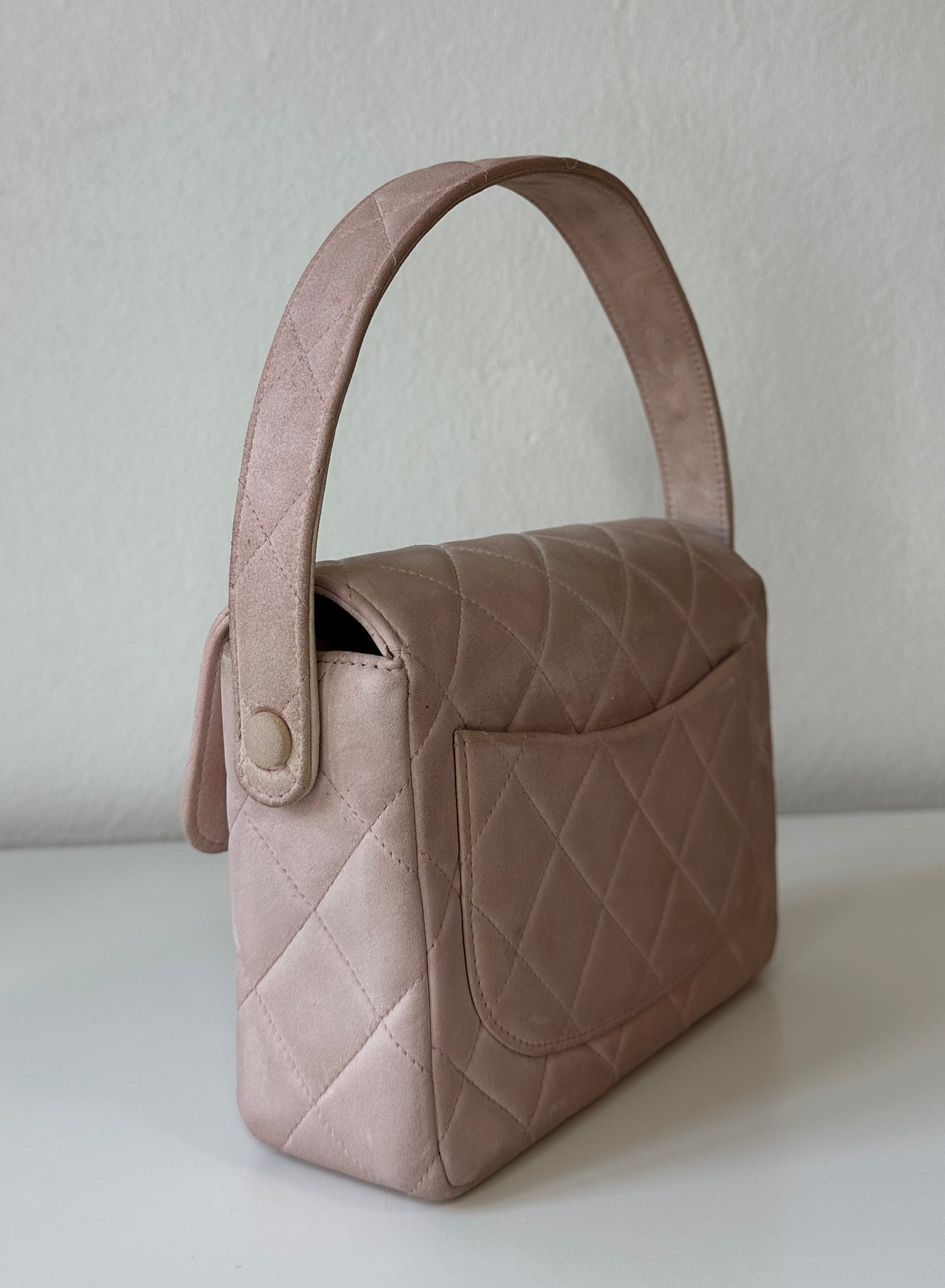 Chanel – Suede Flap Bag