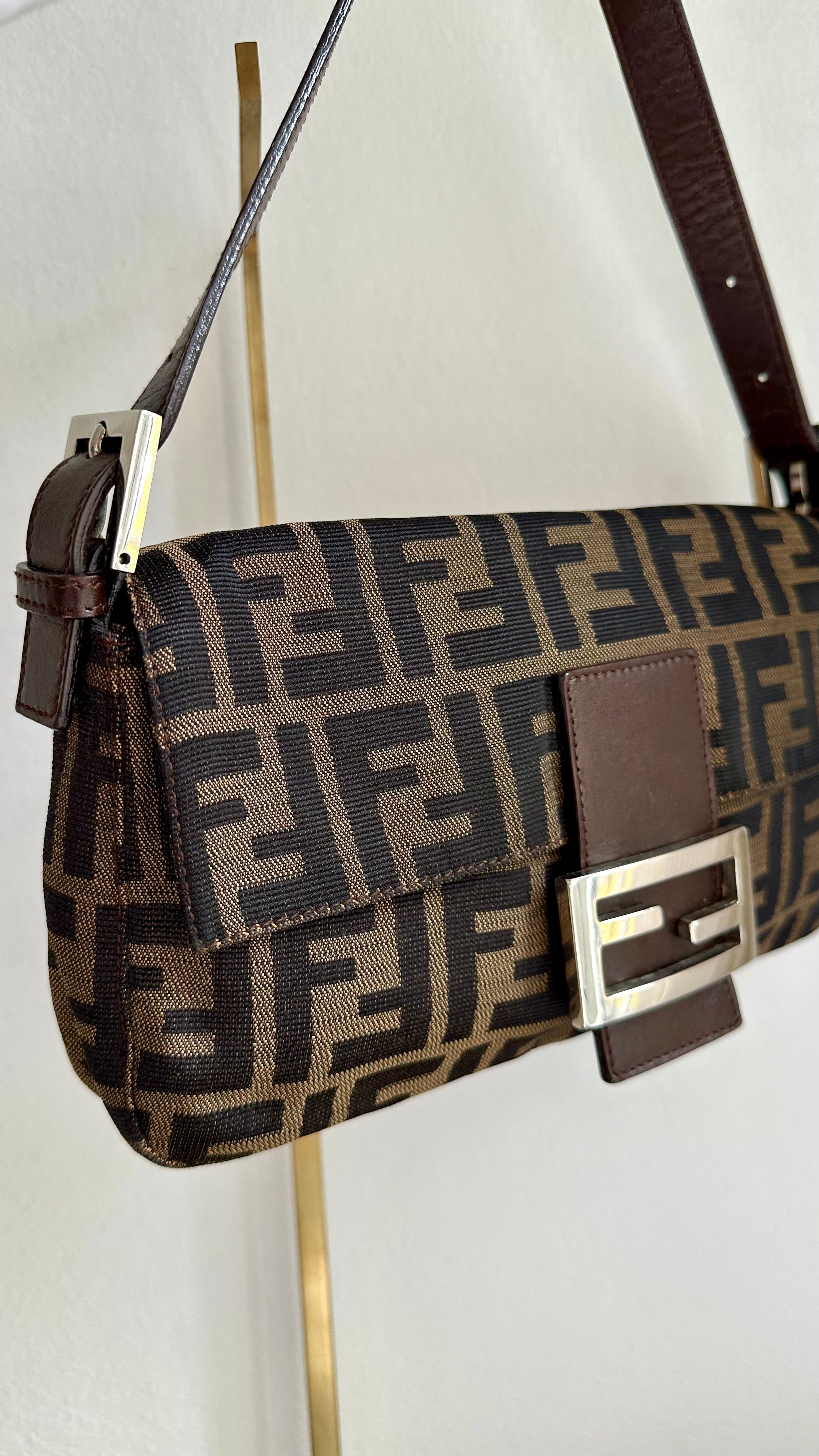 Fendi baguette