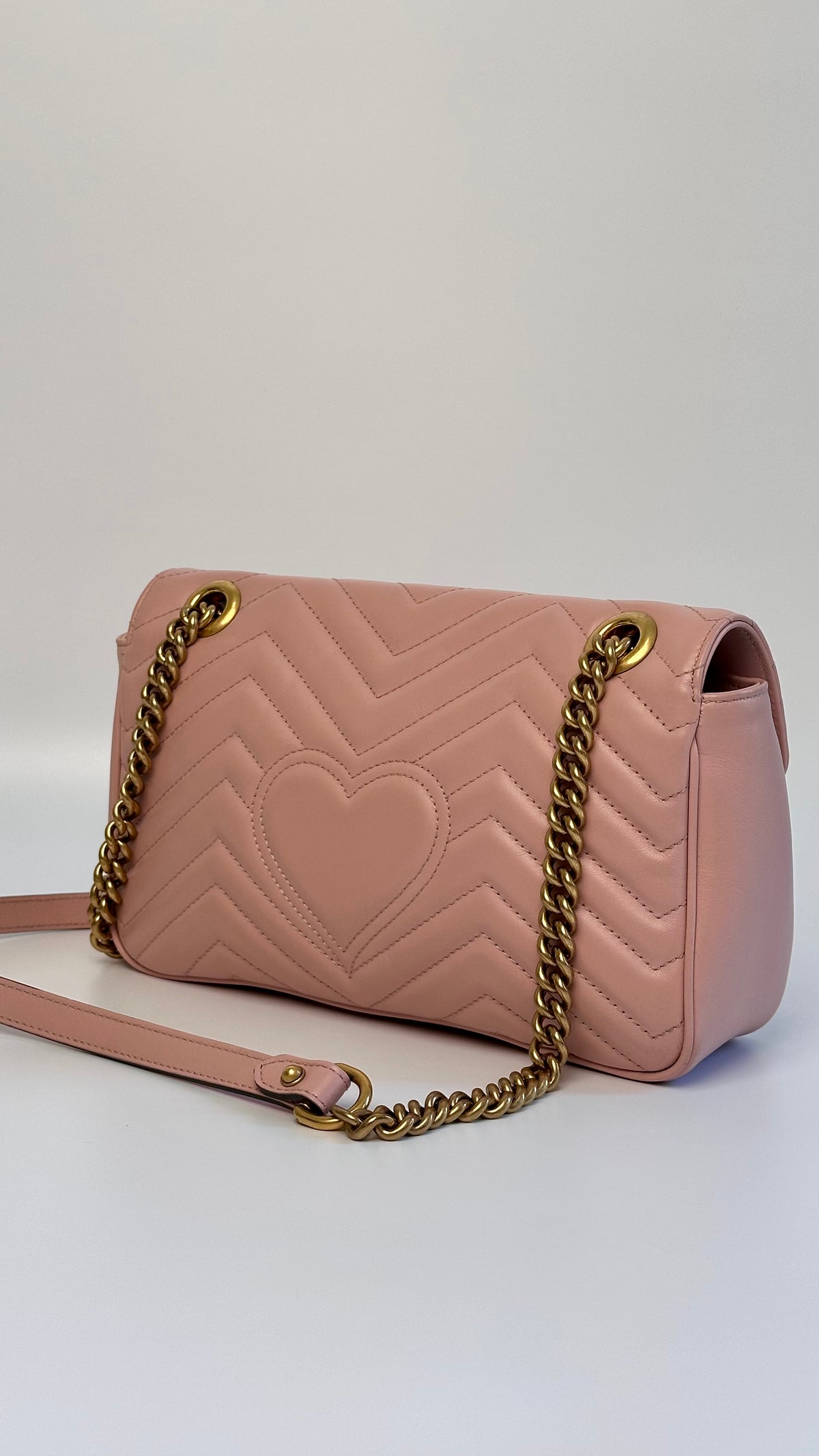 Gucci GG Marmont Media