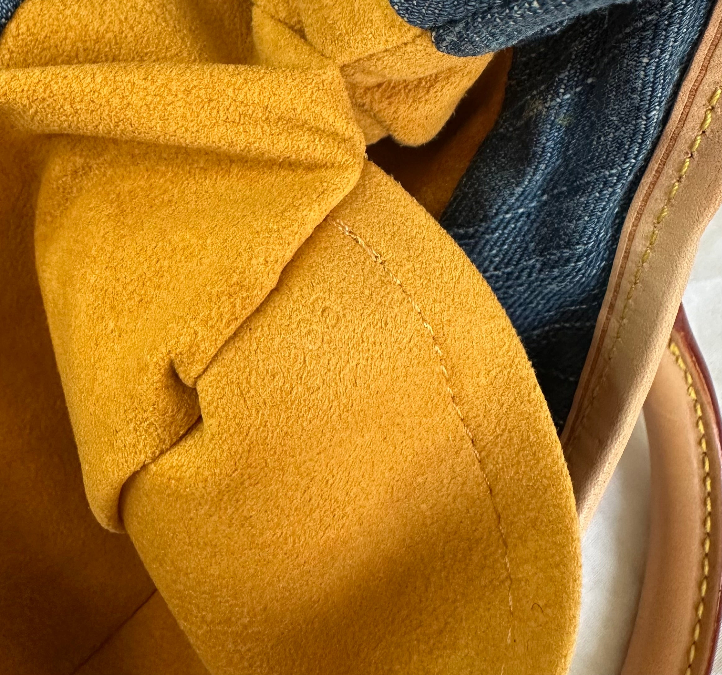Louis Vuitton Pleaty Denim