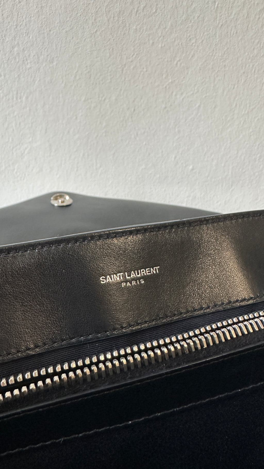 YSL Loulou Medium