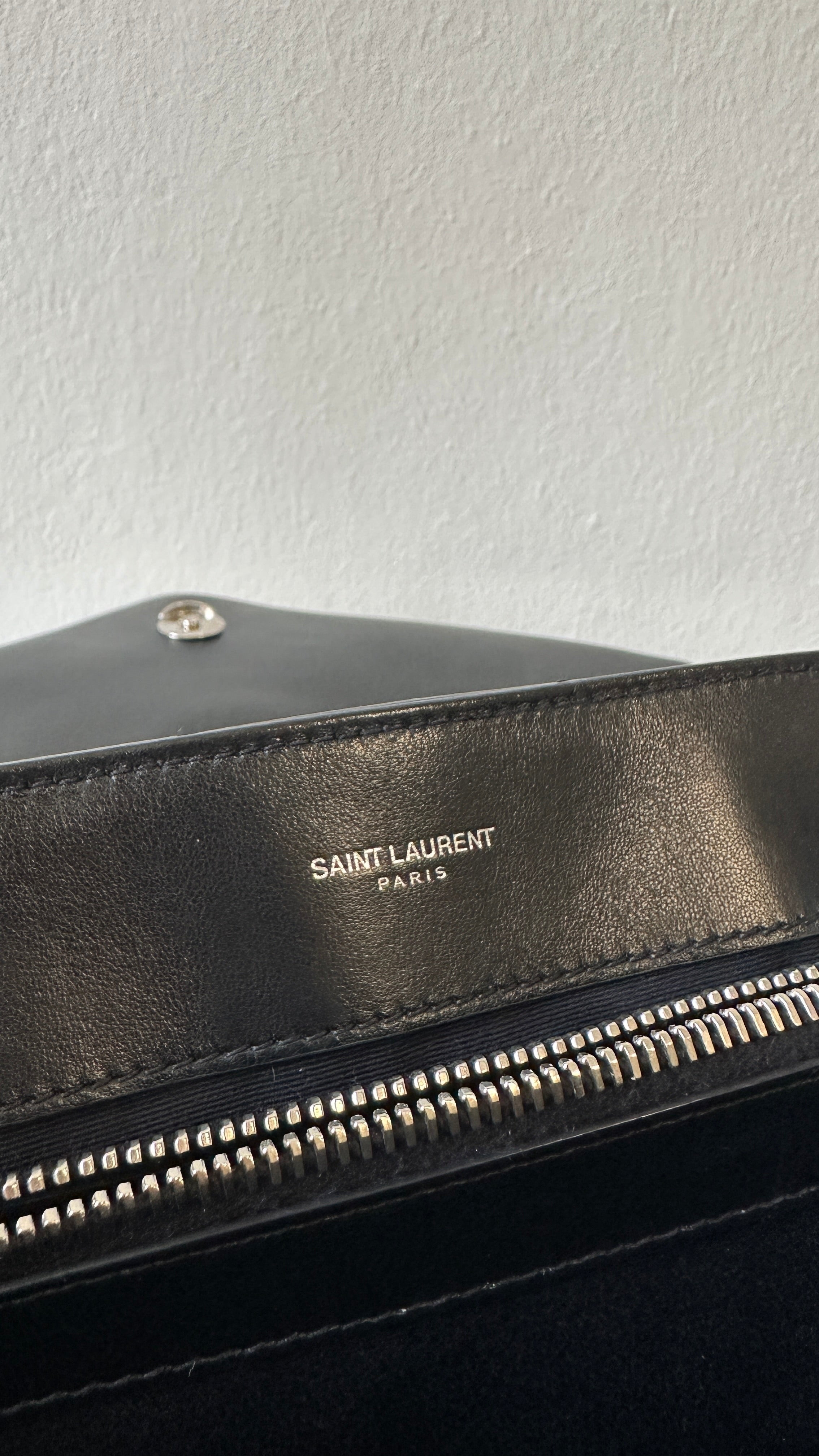 YSL Loulou Medium
