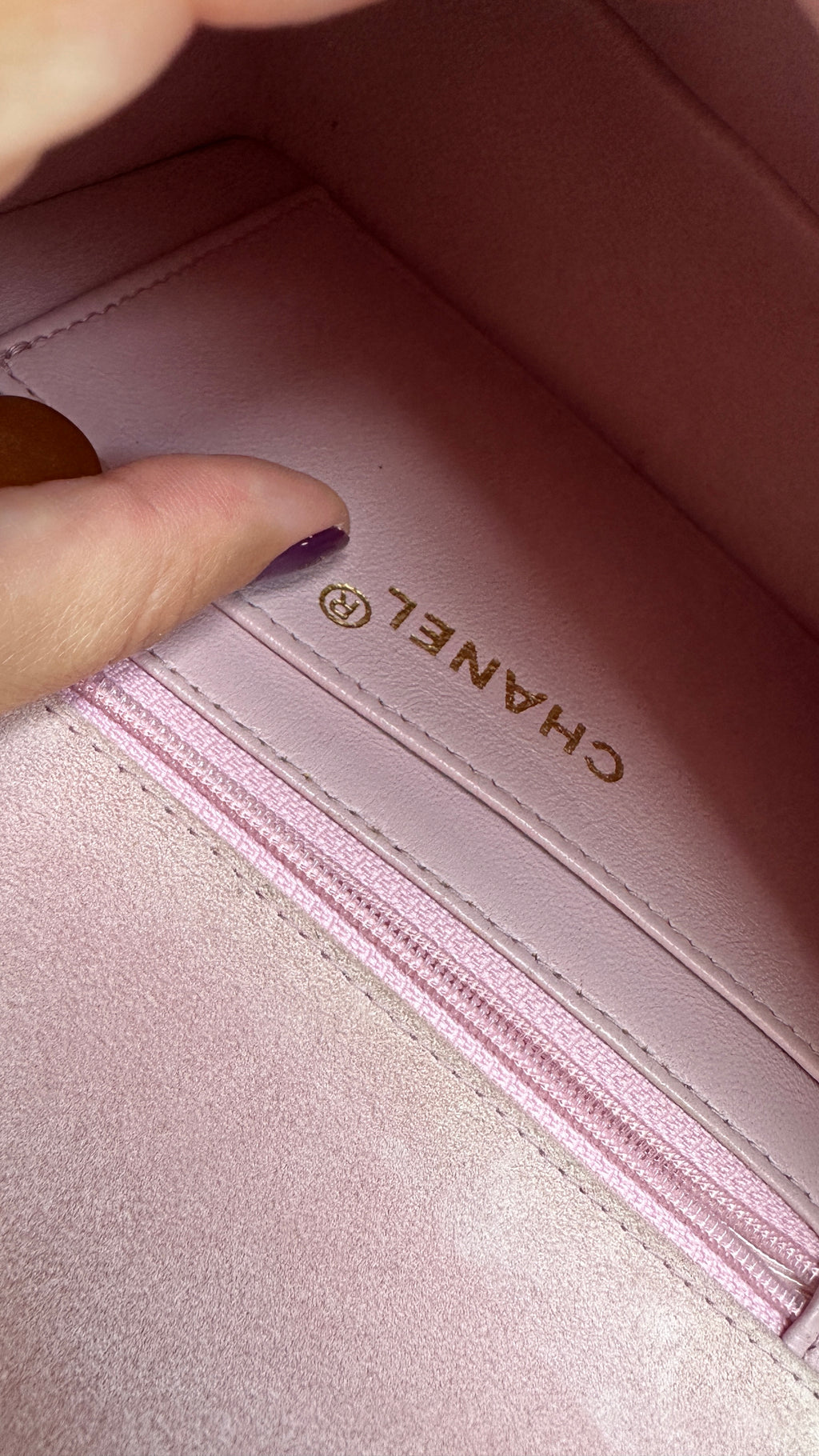 Chanel – Mini Flap Bag in Suede Rosa Cipria, ca. 1996–1997