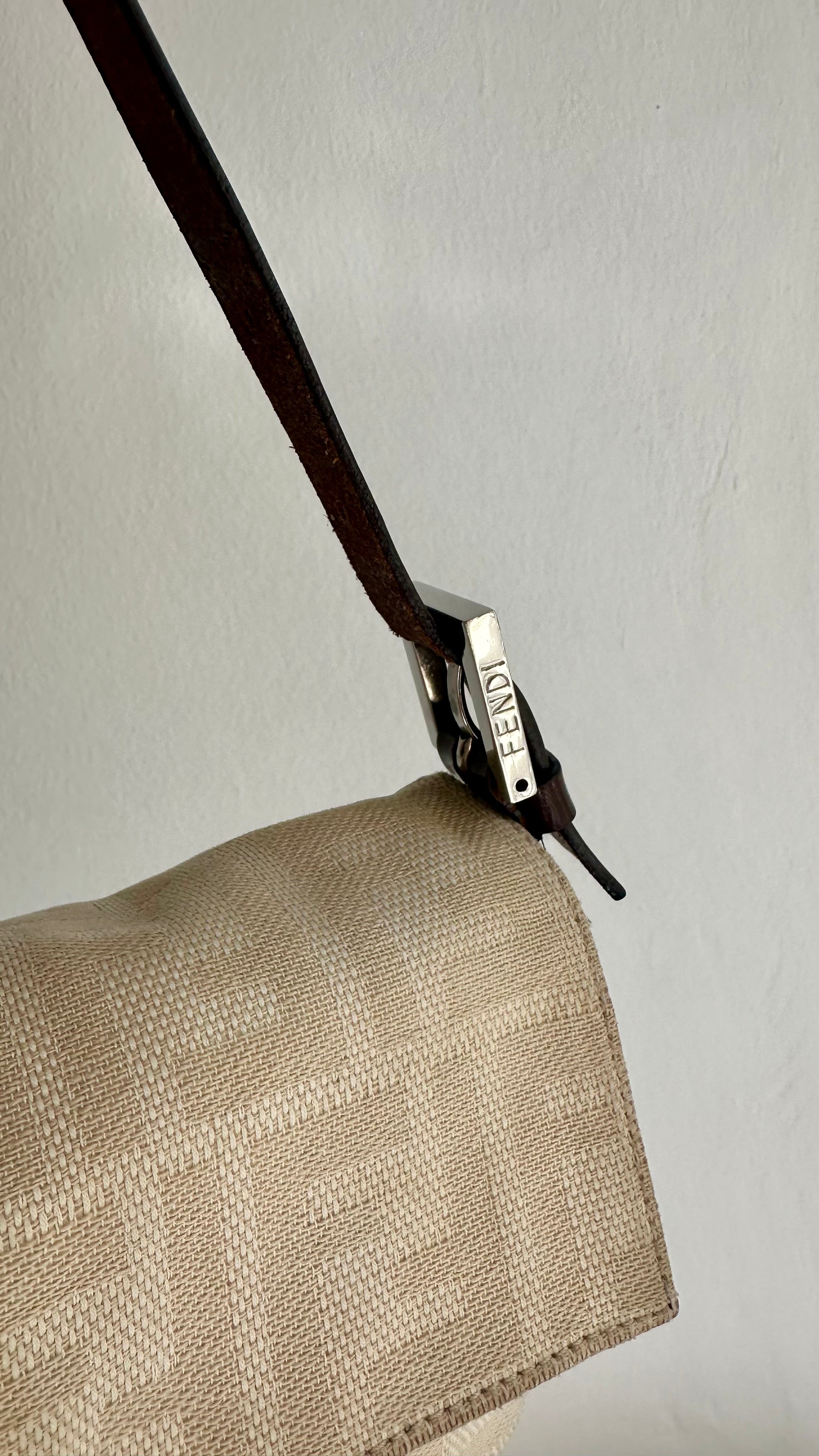 Fendi baguette