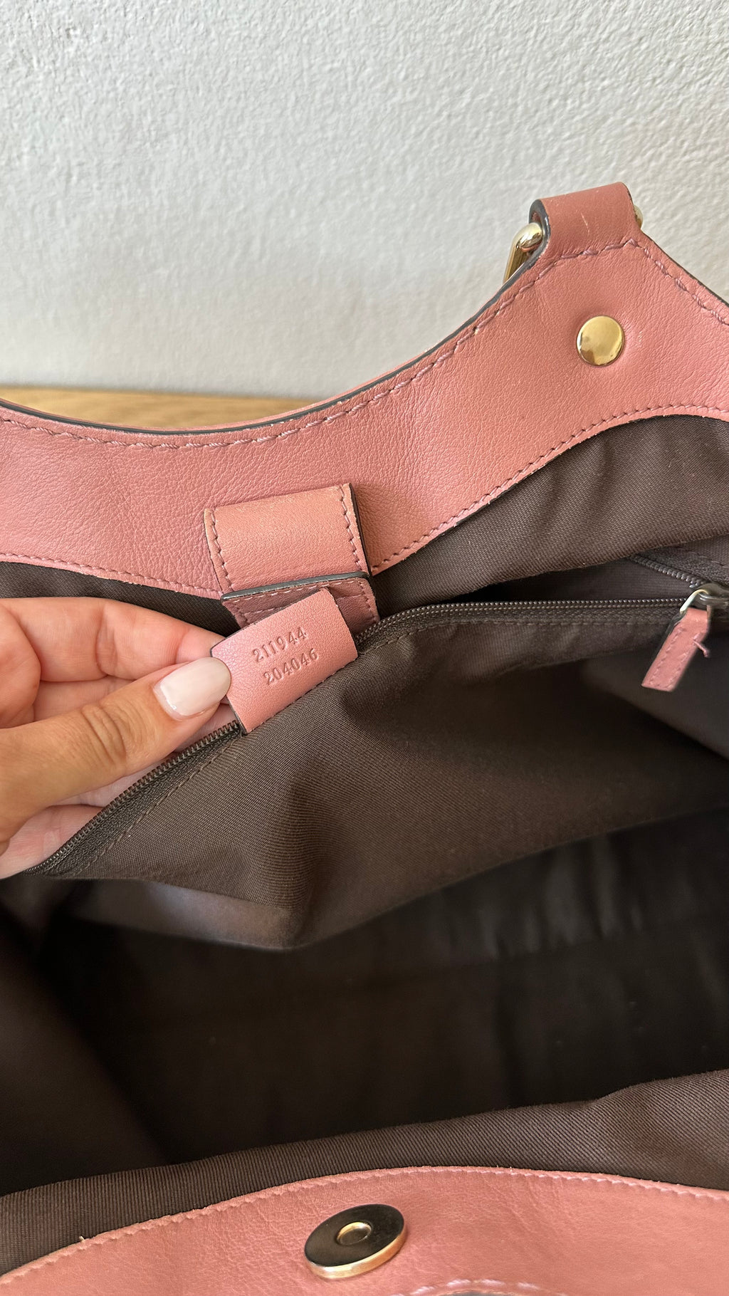 Gucci Sukey Medium Tote