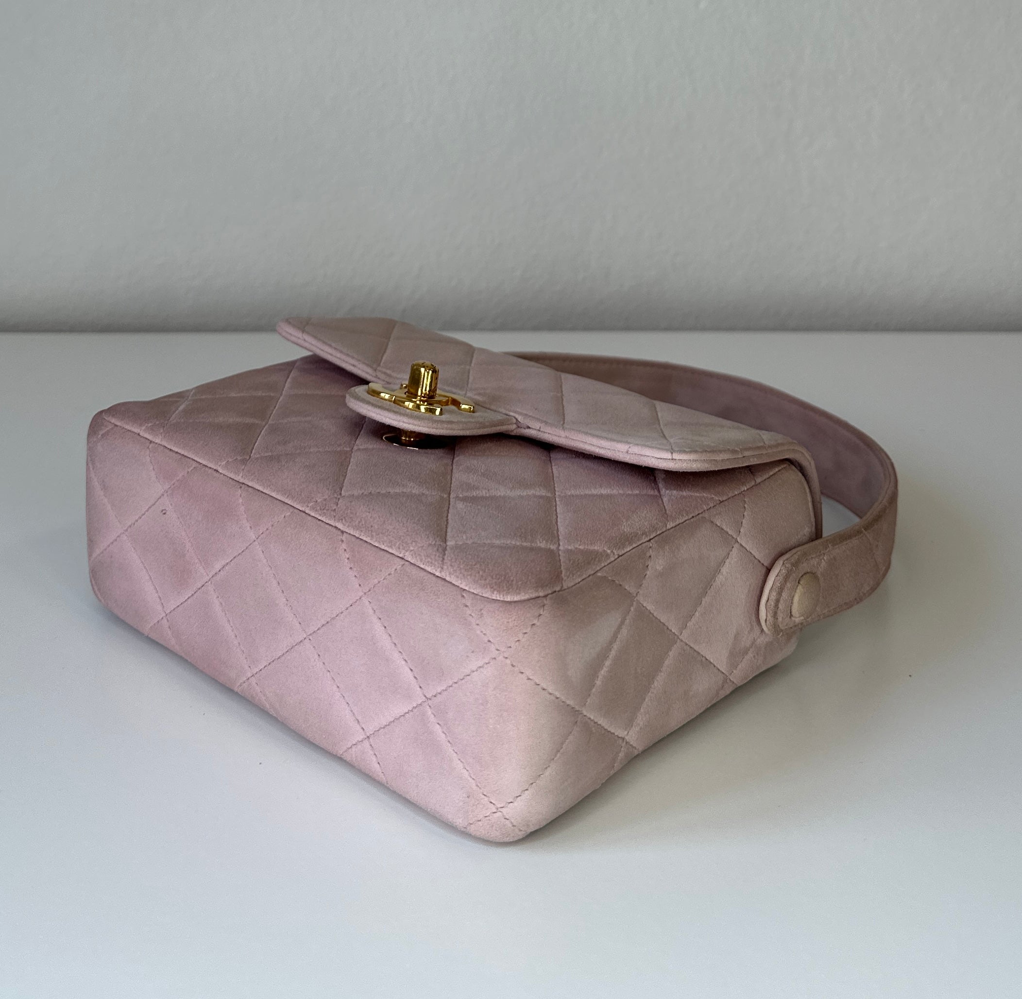 Chanel – Suede Flap Bag