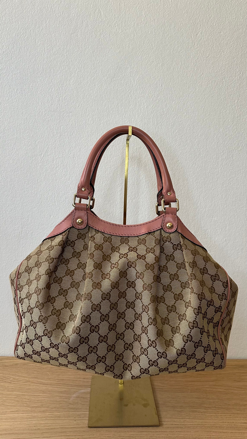 Gucci Sukey Medium Tote