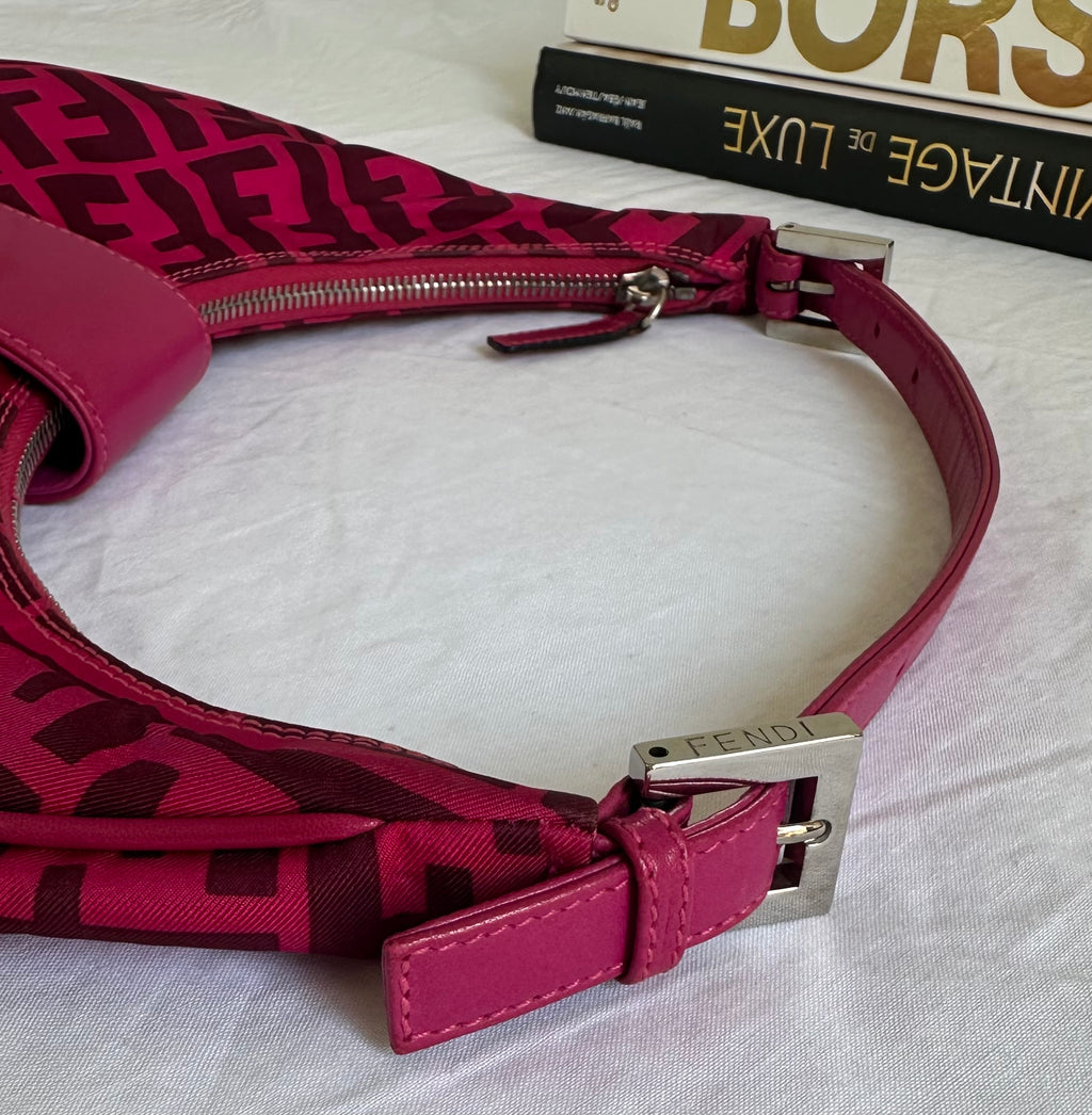 Fendi Croissant in tela fucsia