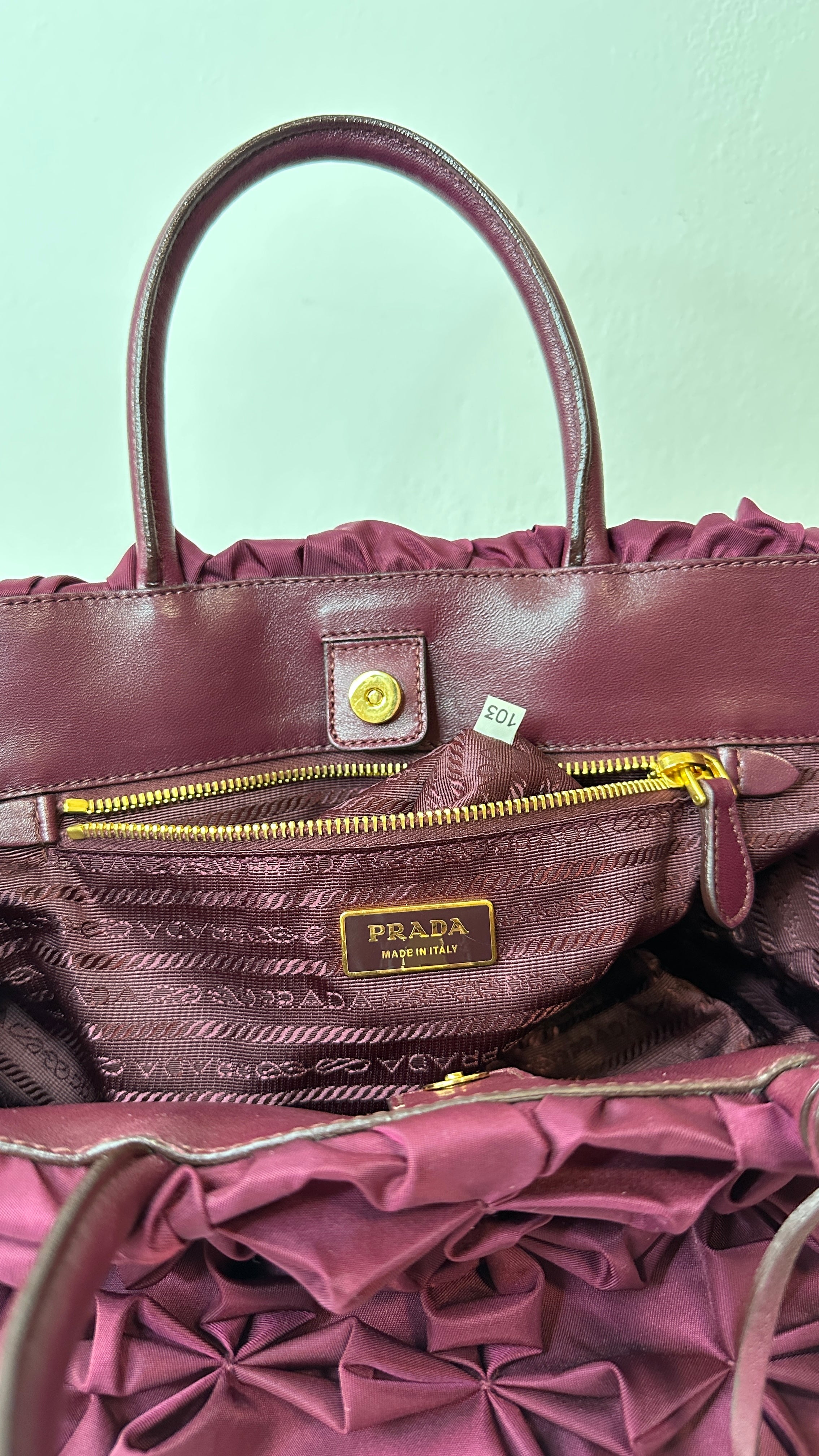 Prada - Tote Plissé