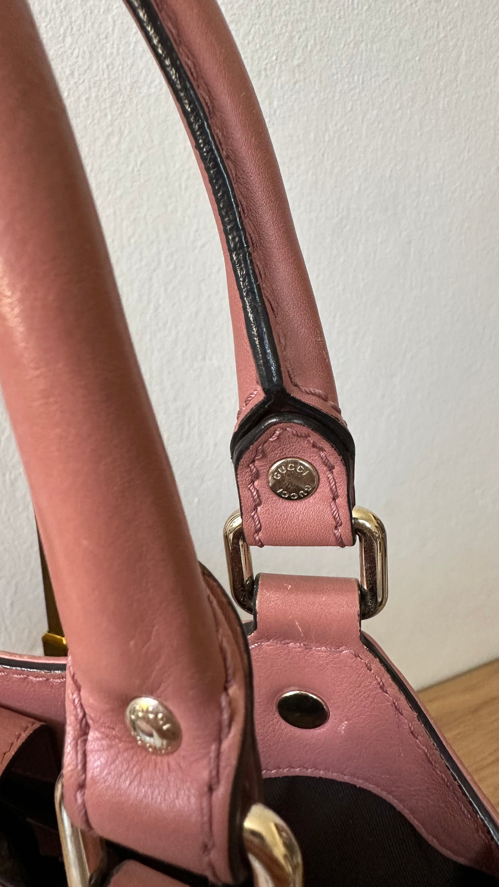 Gucci Sukey Medium Tote